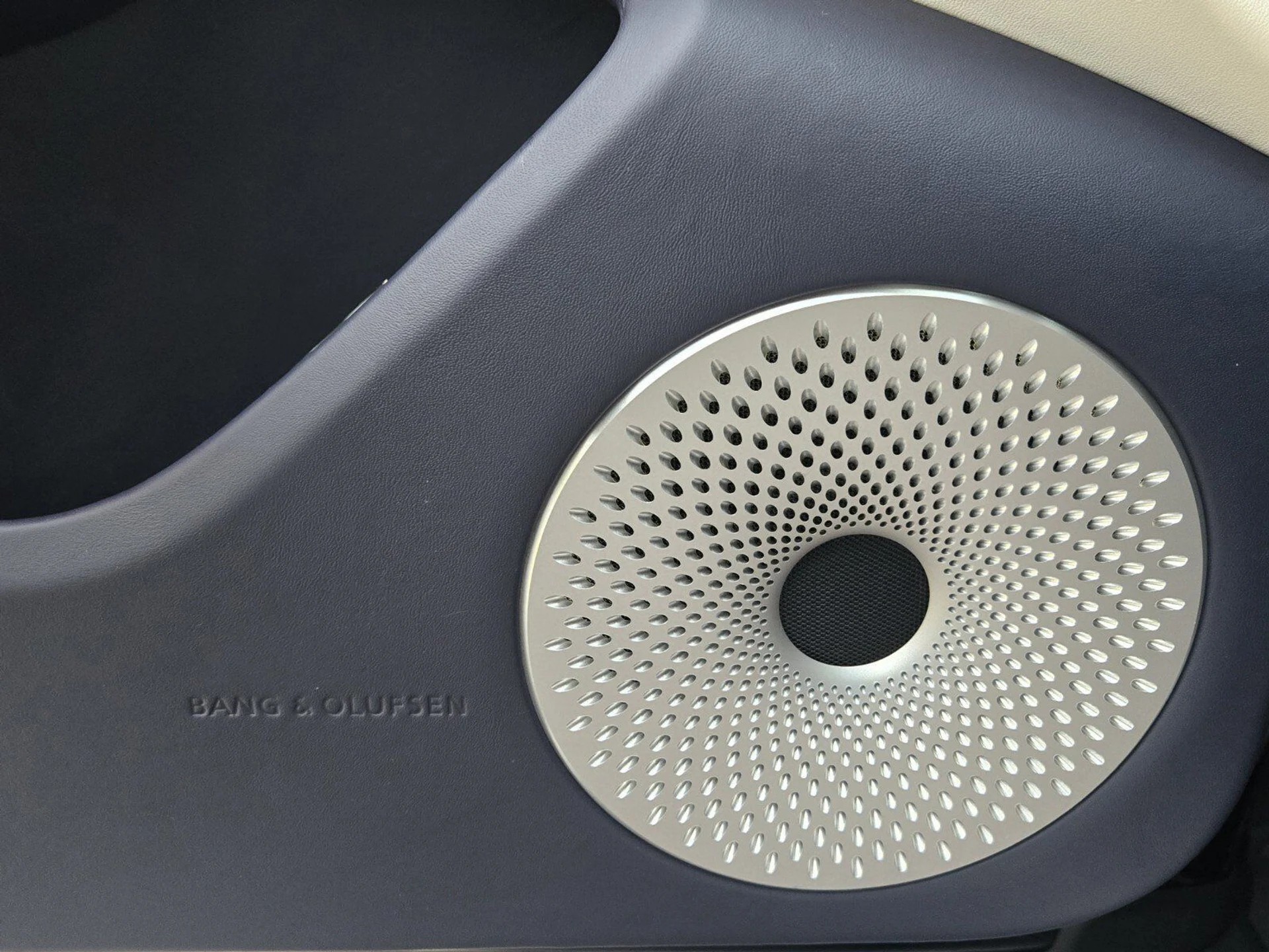 mph050_3369168914_336b4cbbe98a971198da9187206eacf6x_8c41c93304