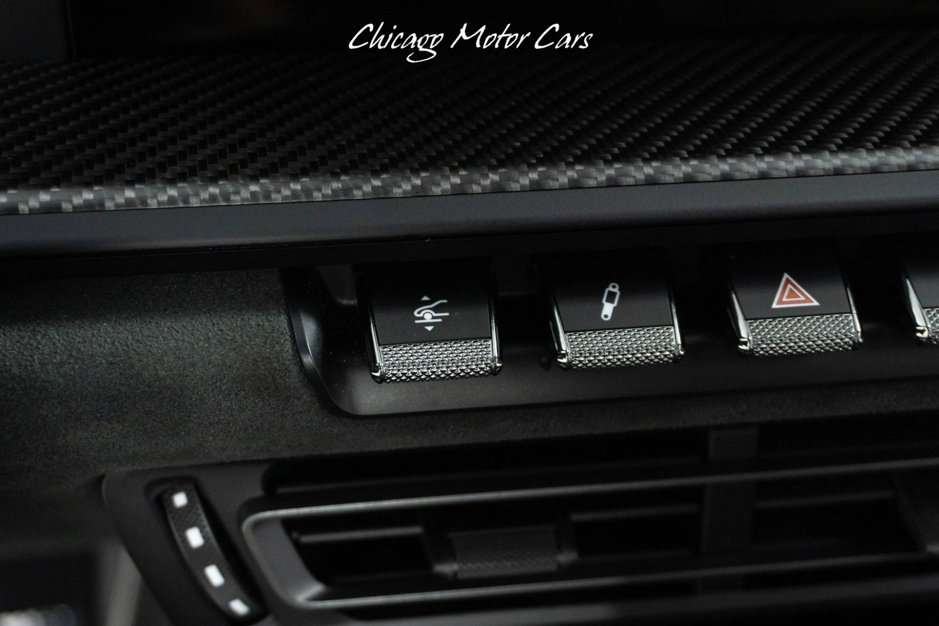 mph050_3390380452_13397_p51_l_66bf23bd36