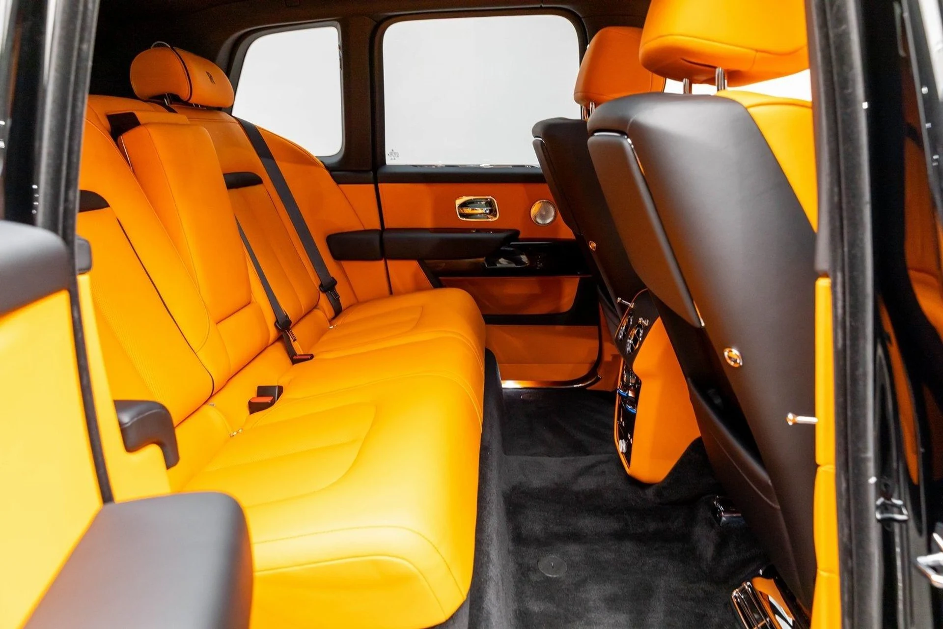 mph050_3410924682_51_22388ade5b