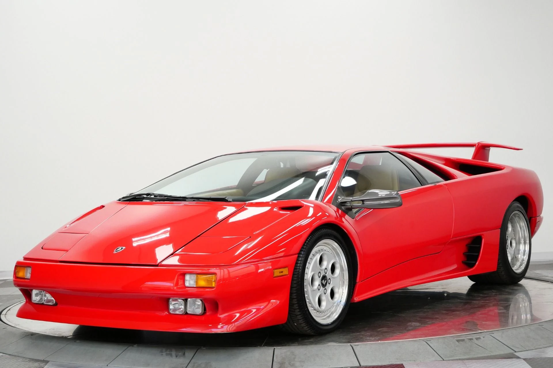 mph050_3413760094_Used_1991_Lamborghini_Diablo_Extremely_Low_Miles_Collector_Grade_1787850744_3572a20796