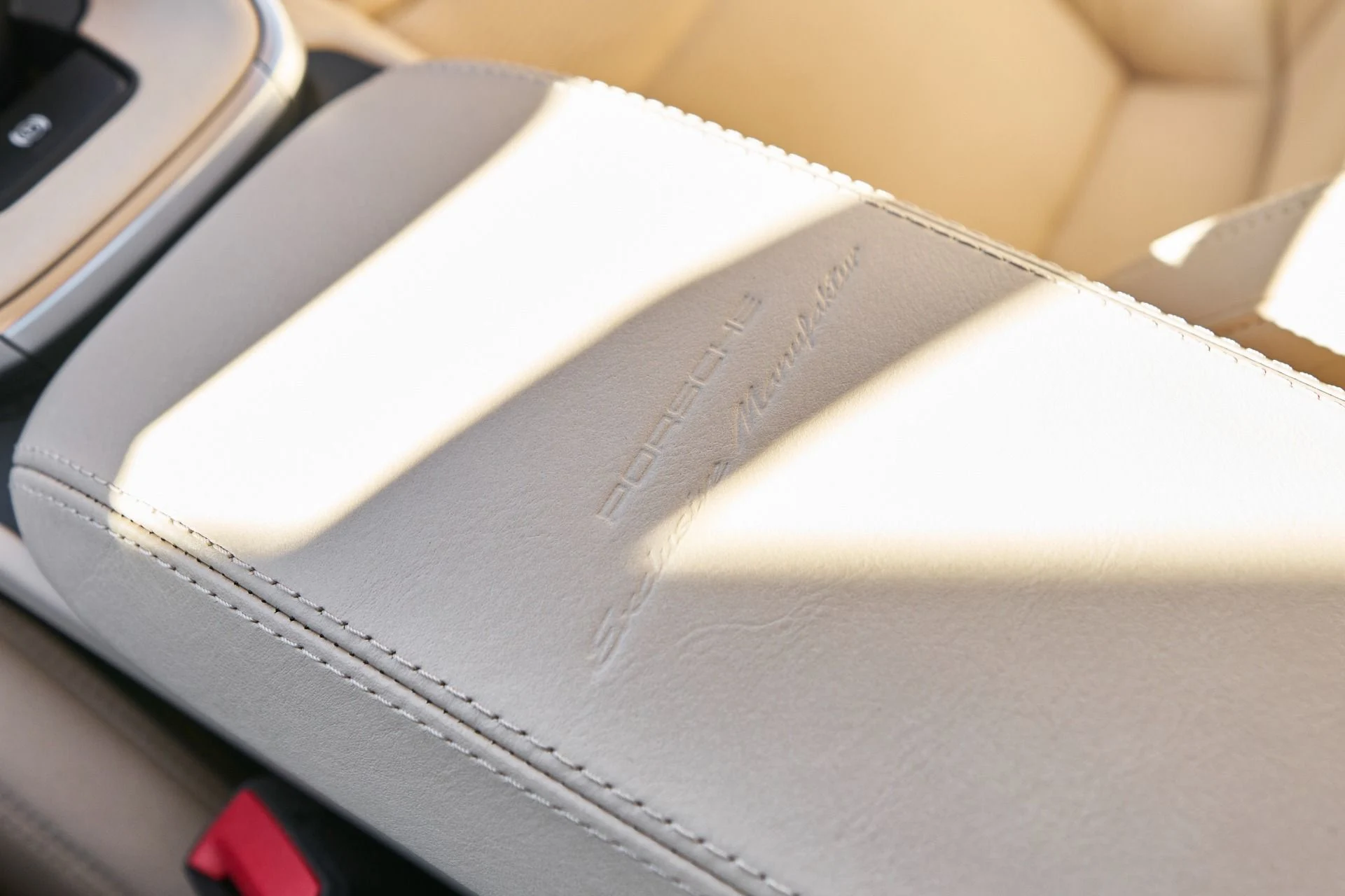 mph050_3414723531_Used_2021_Porsche_911_Targa_4_S_1760993820_f310fcbfcb