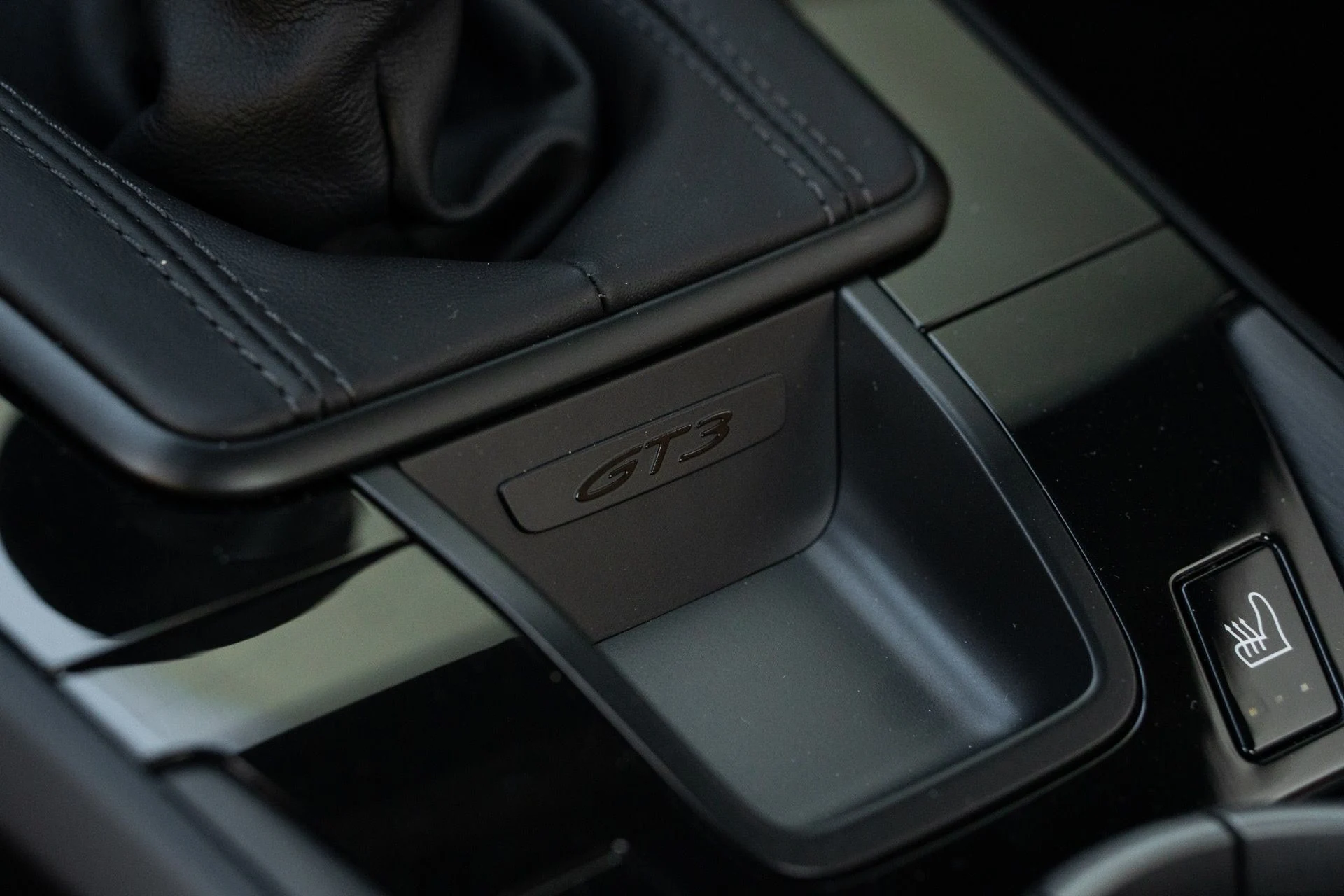 mph050_3423684980_Used_2026_Porsche_911_GT_3_Touring_1770143984_0f7339c44f