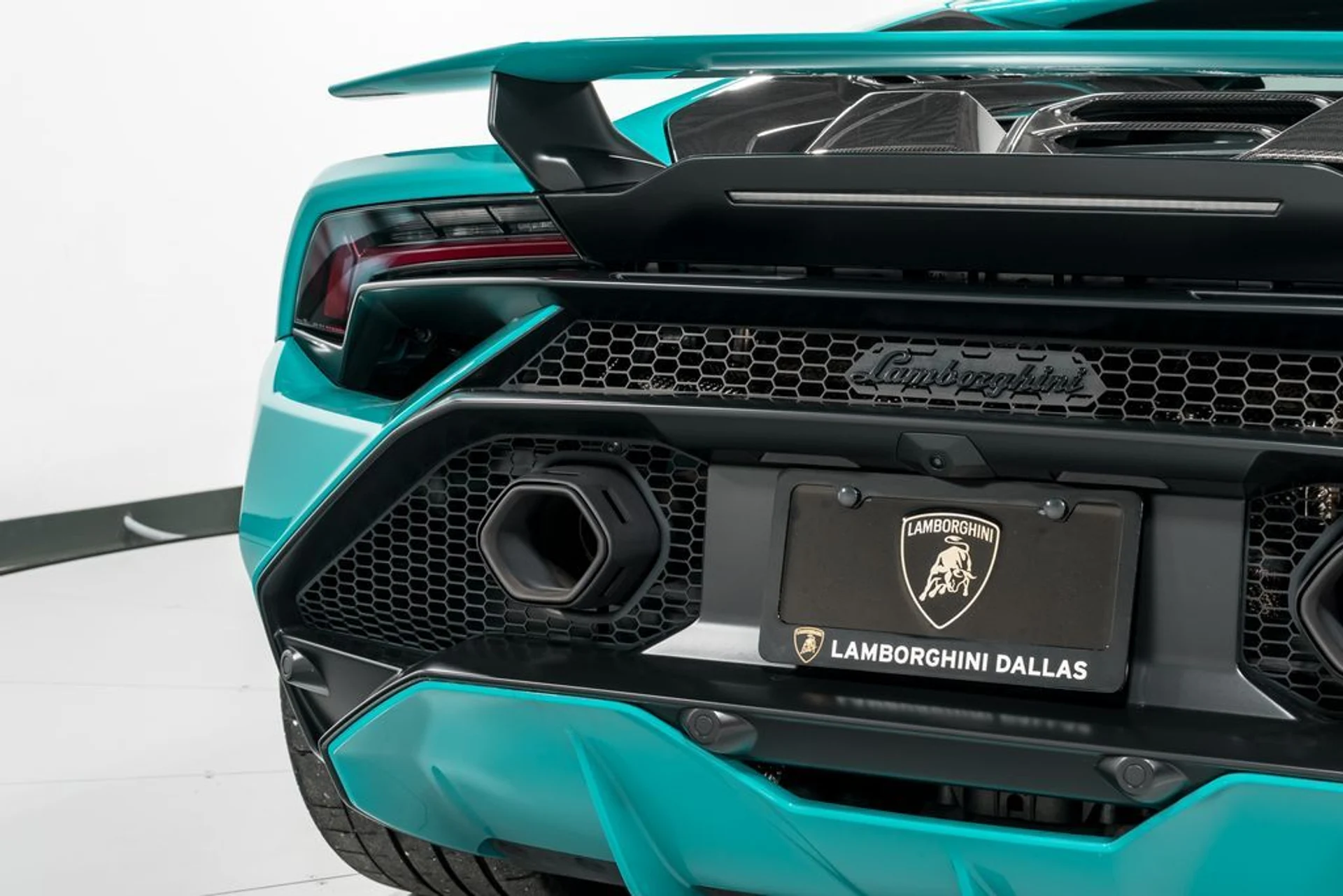 mph050_3429356620_57e2d1e8f4022881b5f23135f2d09661x_81840698ed