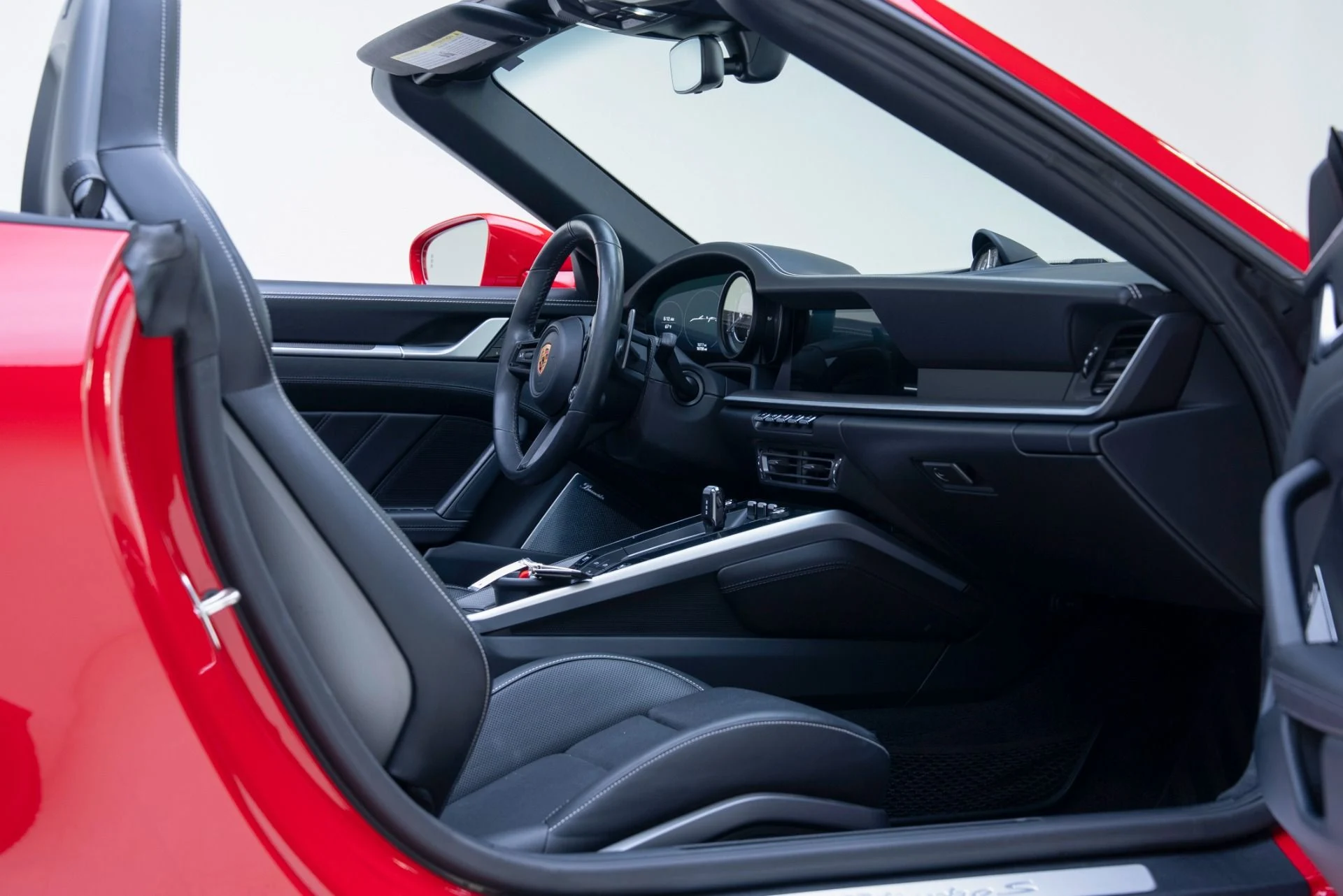 mph050_345339562_Used_2021_Porsche_911_Turbo_S_1780071406_78933d7c77