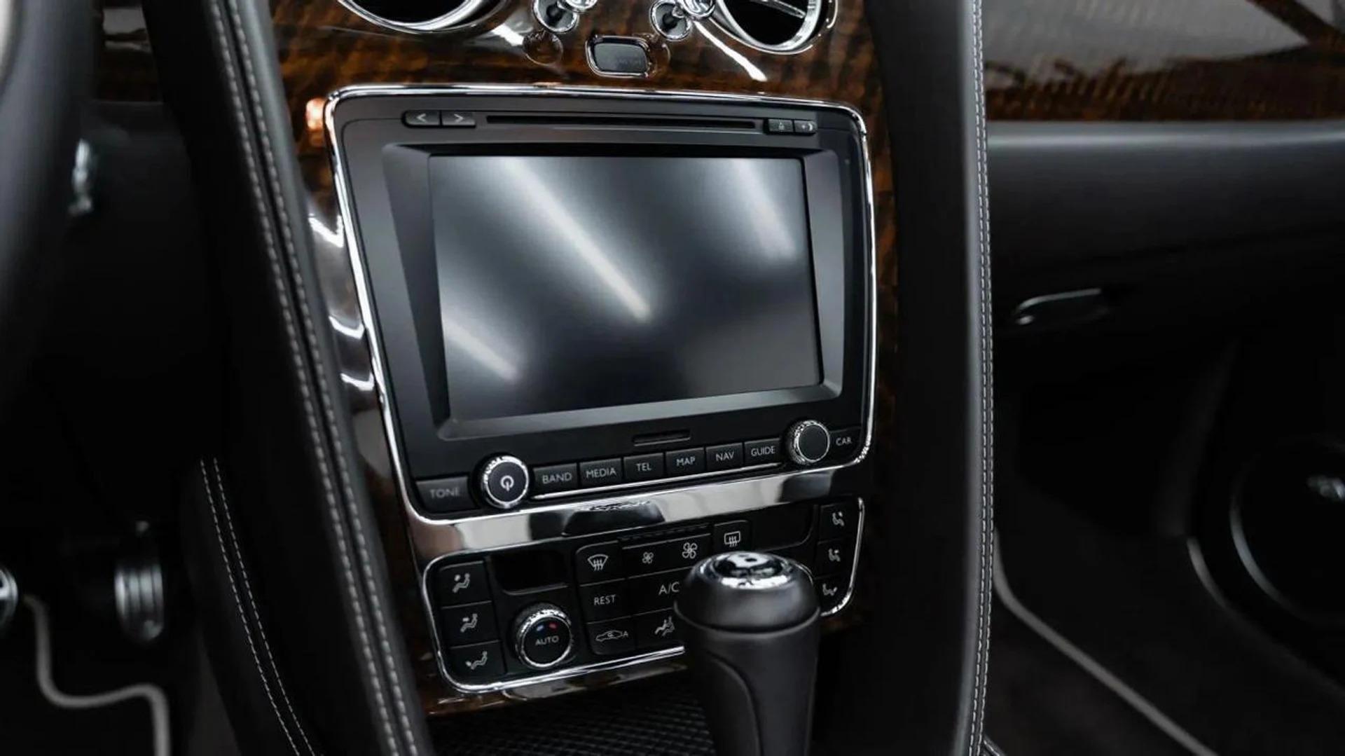 mph050_3457708279_5fdea017c2f54e21283a17232a80e9a8_997eea9c0c