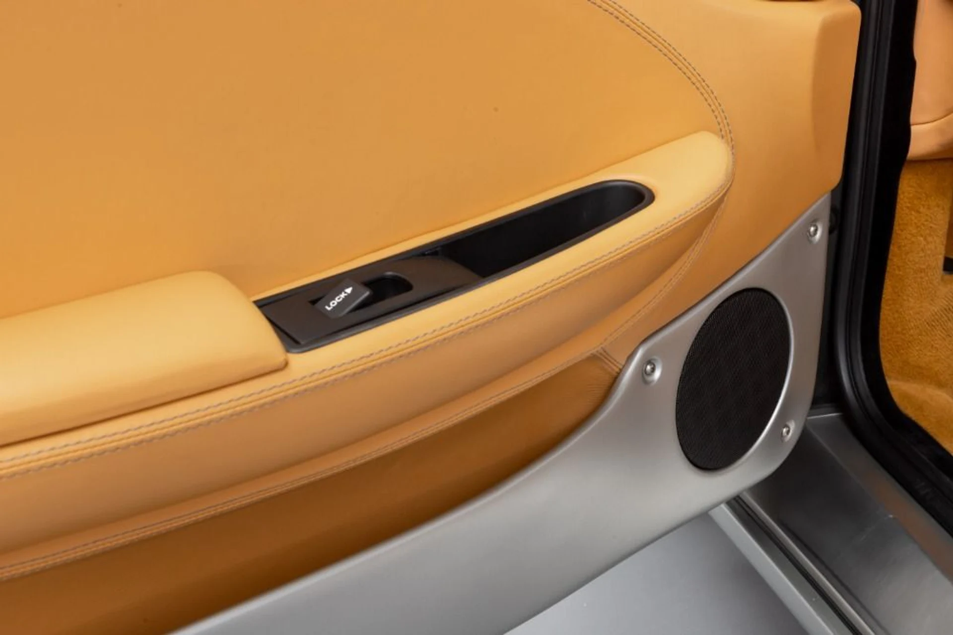 mph050_3487198355_Used_2003_Ferrari_360_Spider_7cb326c759