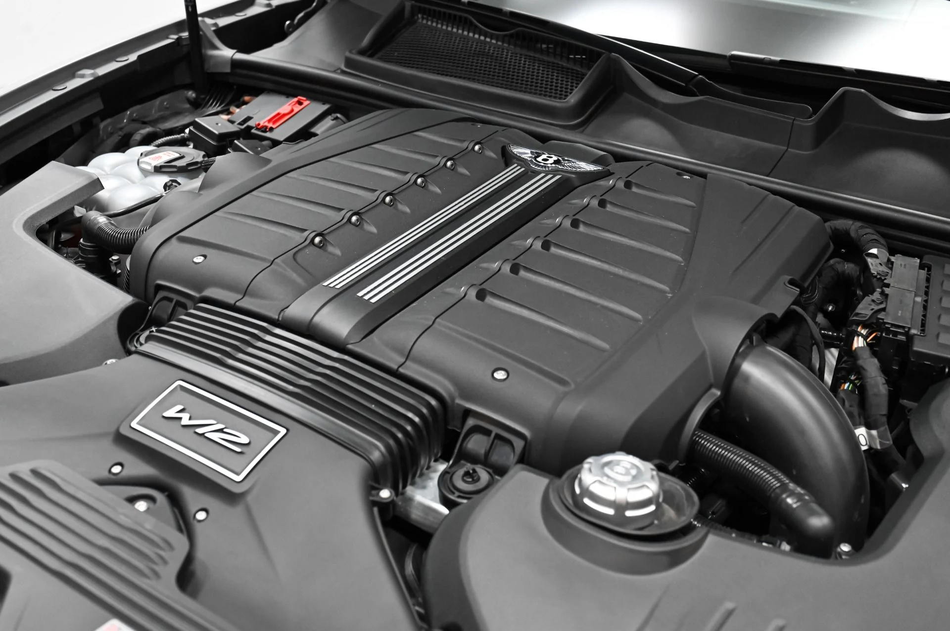 mph050_3517236896_Used_2022_Bentley_Bentayga_Speed_1758039444_f1712d1360