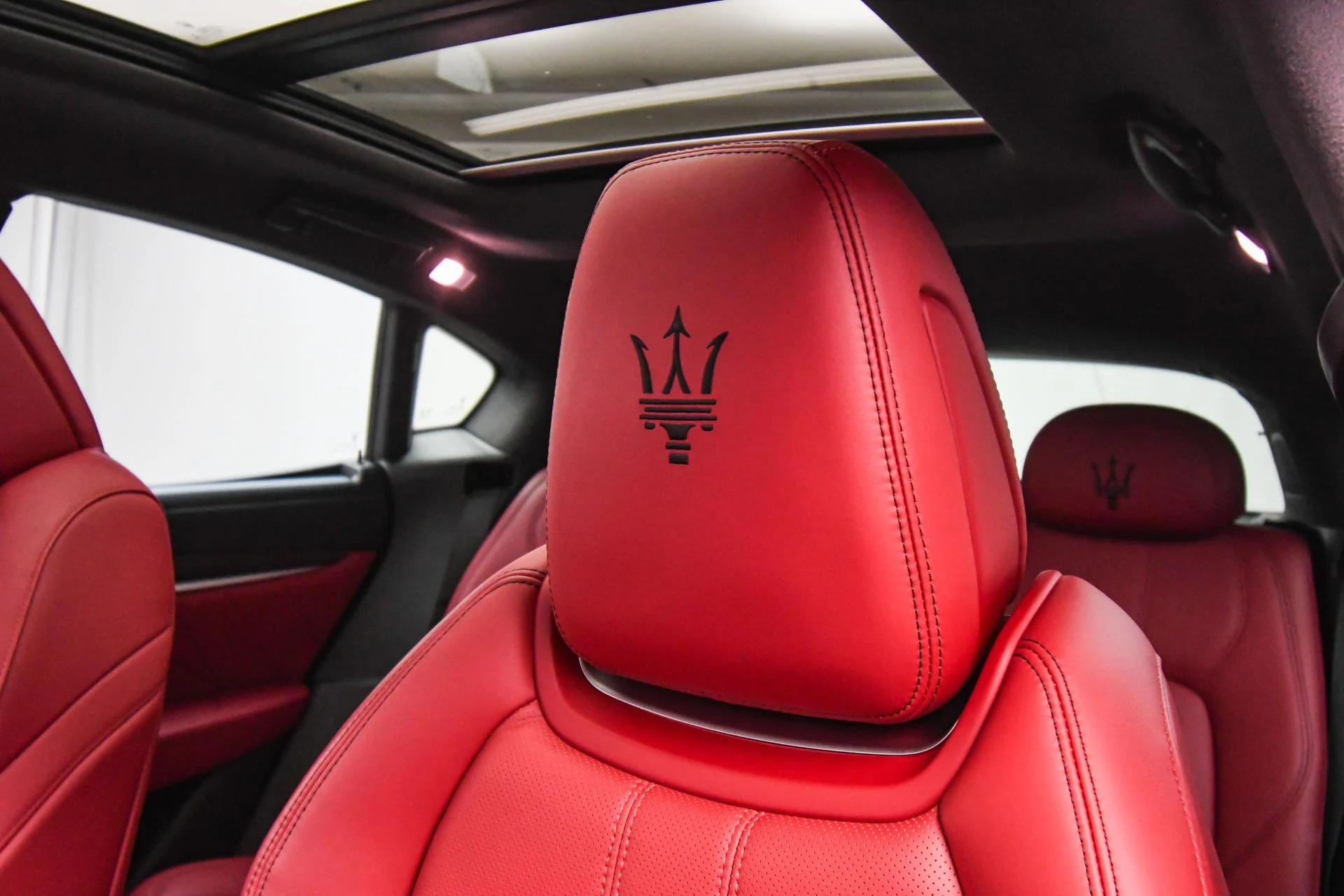 mph050_353395987_Used_2020_Maserati_Levante_S_Gran_Sport_1753430256_789515226a