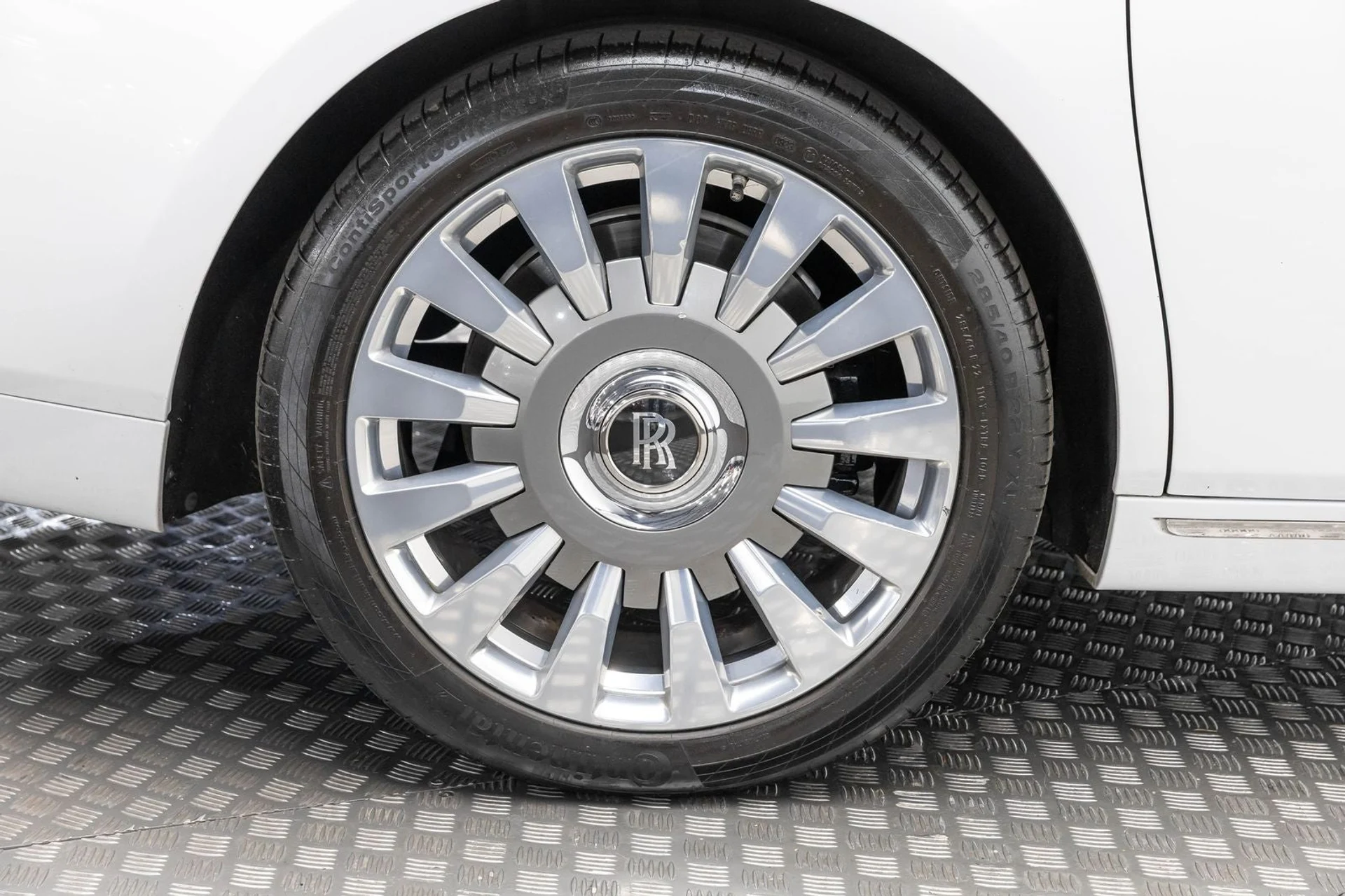 mph050_3539266351_51_9e8fac17d2