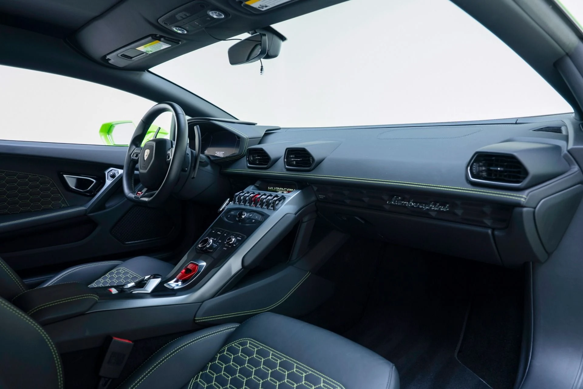 mph050_3560048801_Used_2019_Lamborghini_Huracan_LP_580_2_1780329645_441fdeae67