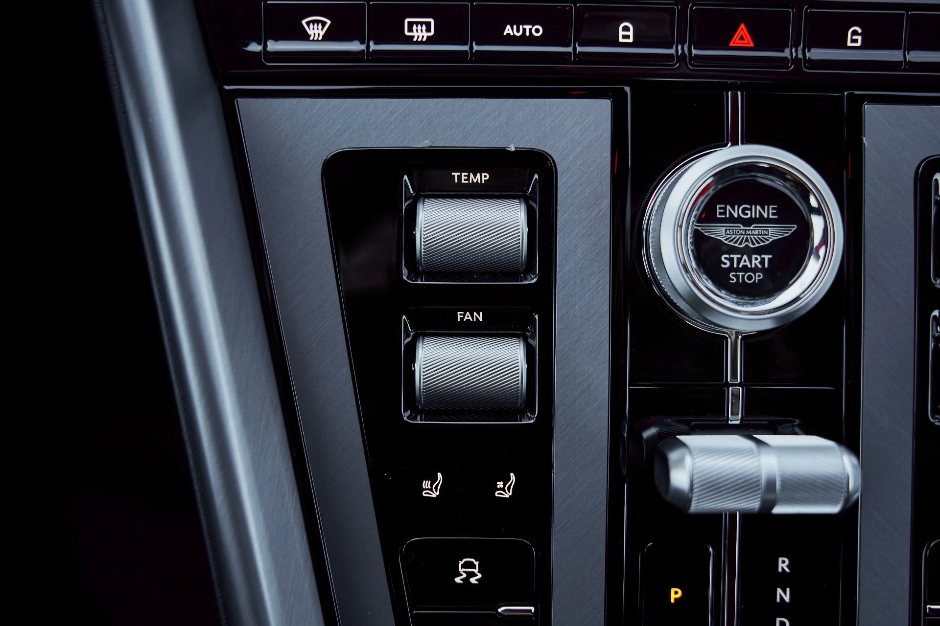 mph050_3579828366_Used_2024_Aston_Martin_DB_12_1767840052_6bfb92a9e7