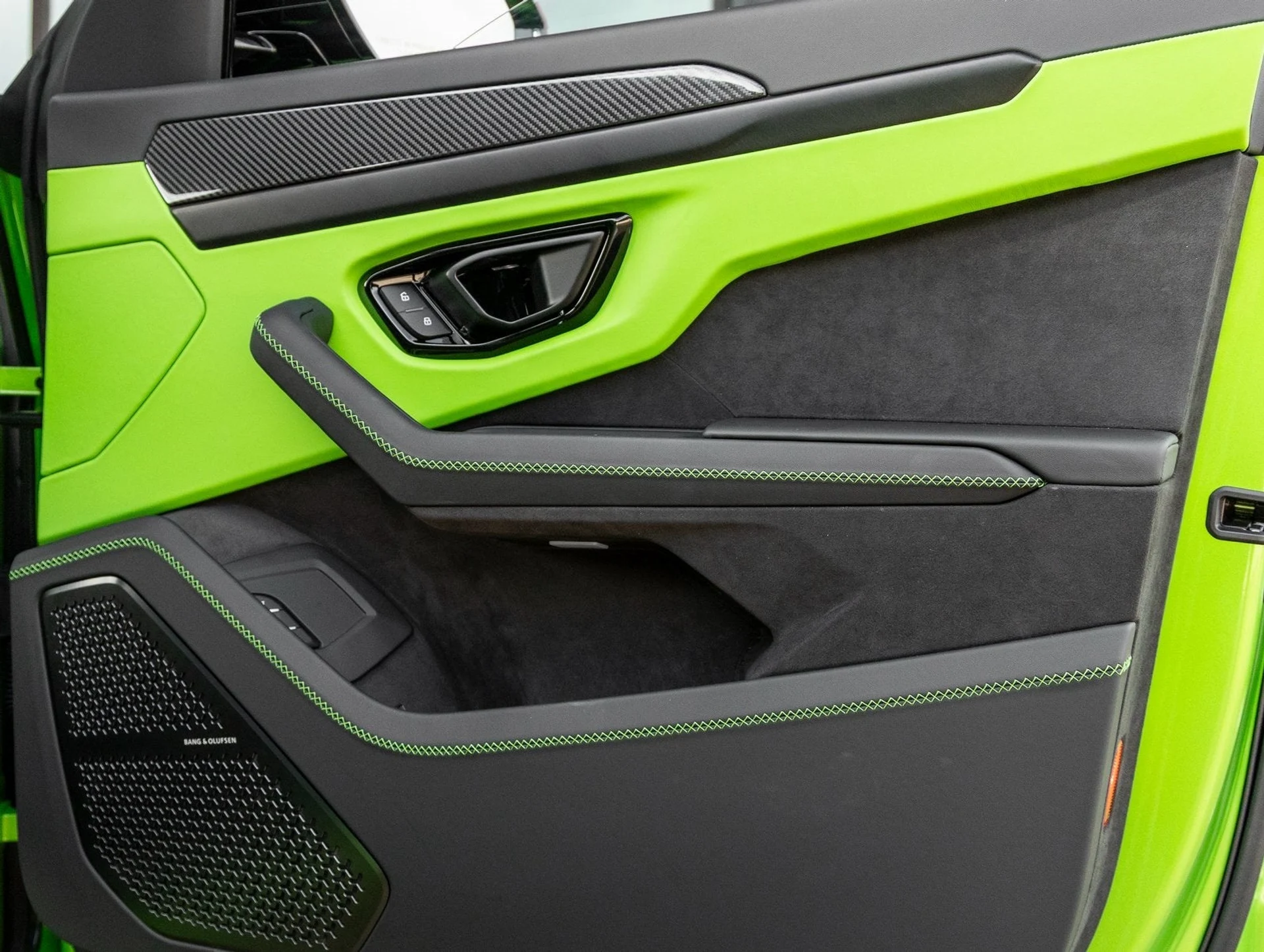 mph050_3602499266_51_545e6a914d