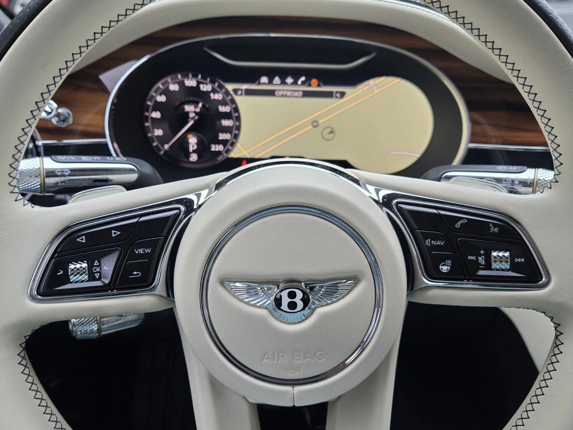 mph050_362970189_86fb21f302f6a4f8f87abe3425425637x_1d79a56f80