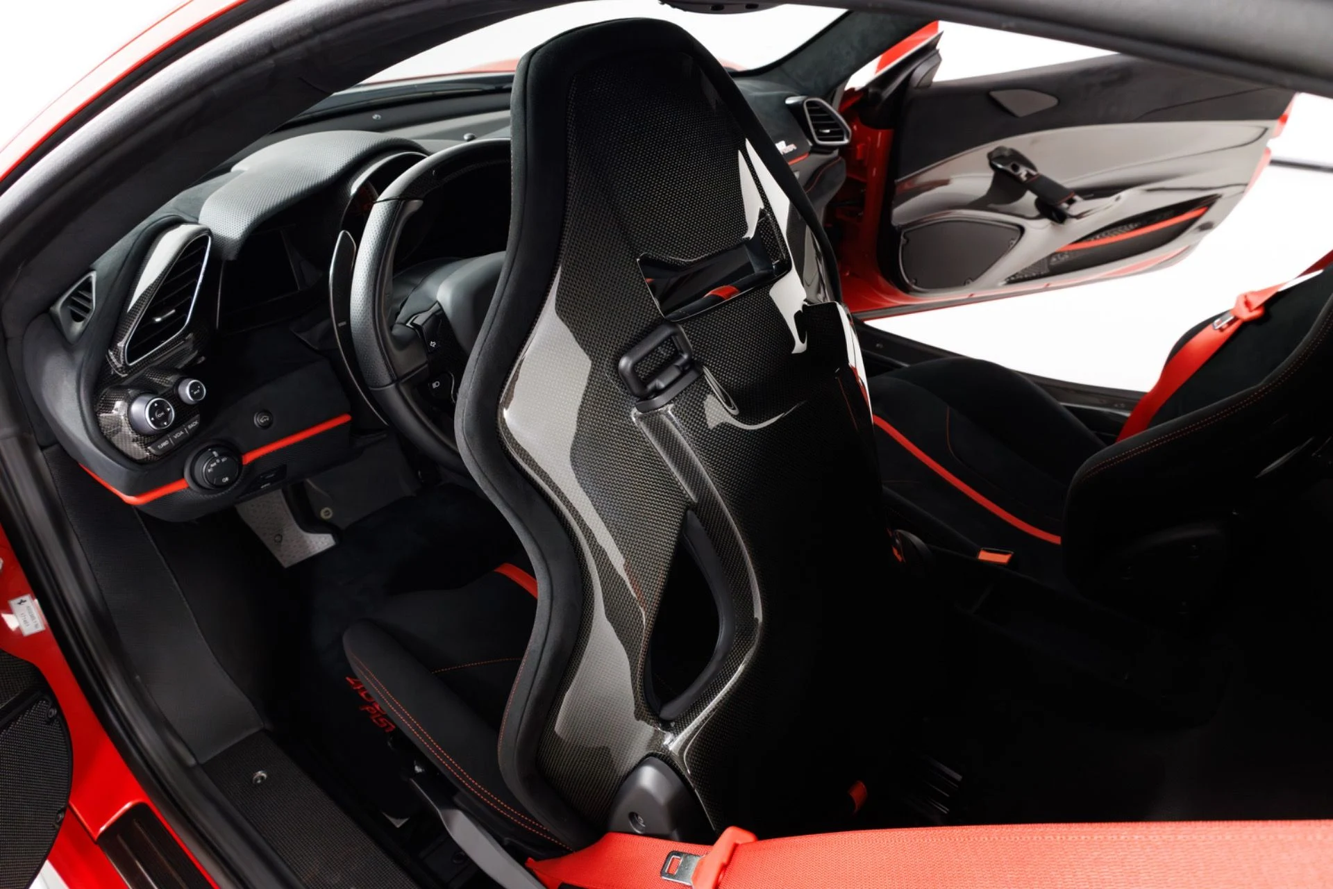 mph050_3636744876_Used_2020_Ferrari_488_Pista_1775511011_08c69c25f5