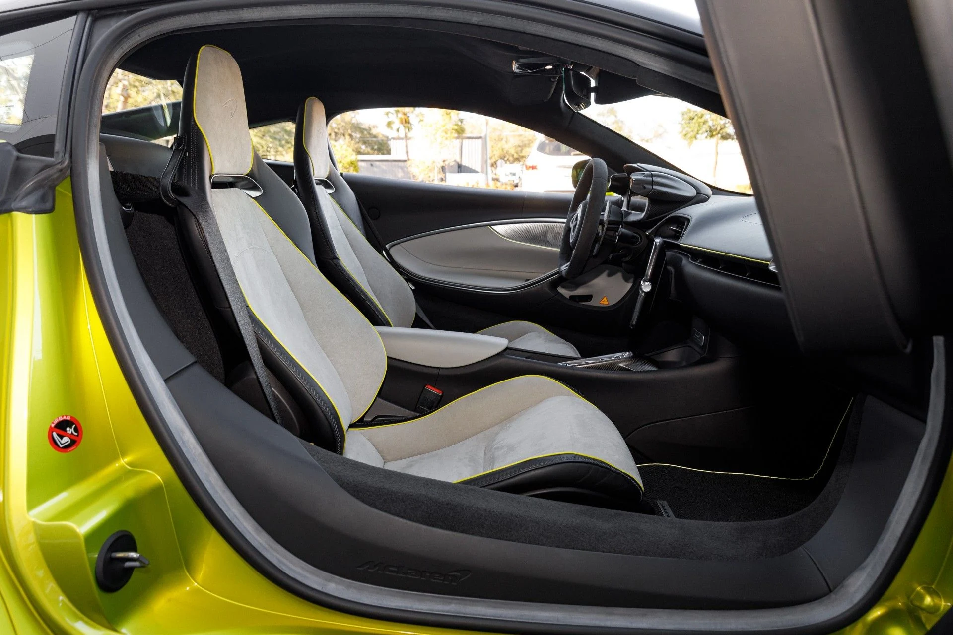 mph050_3641274436_287_p51_l_6fb83184fa