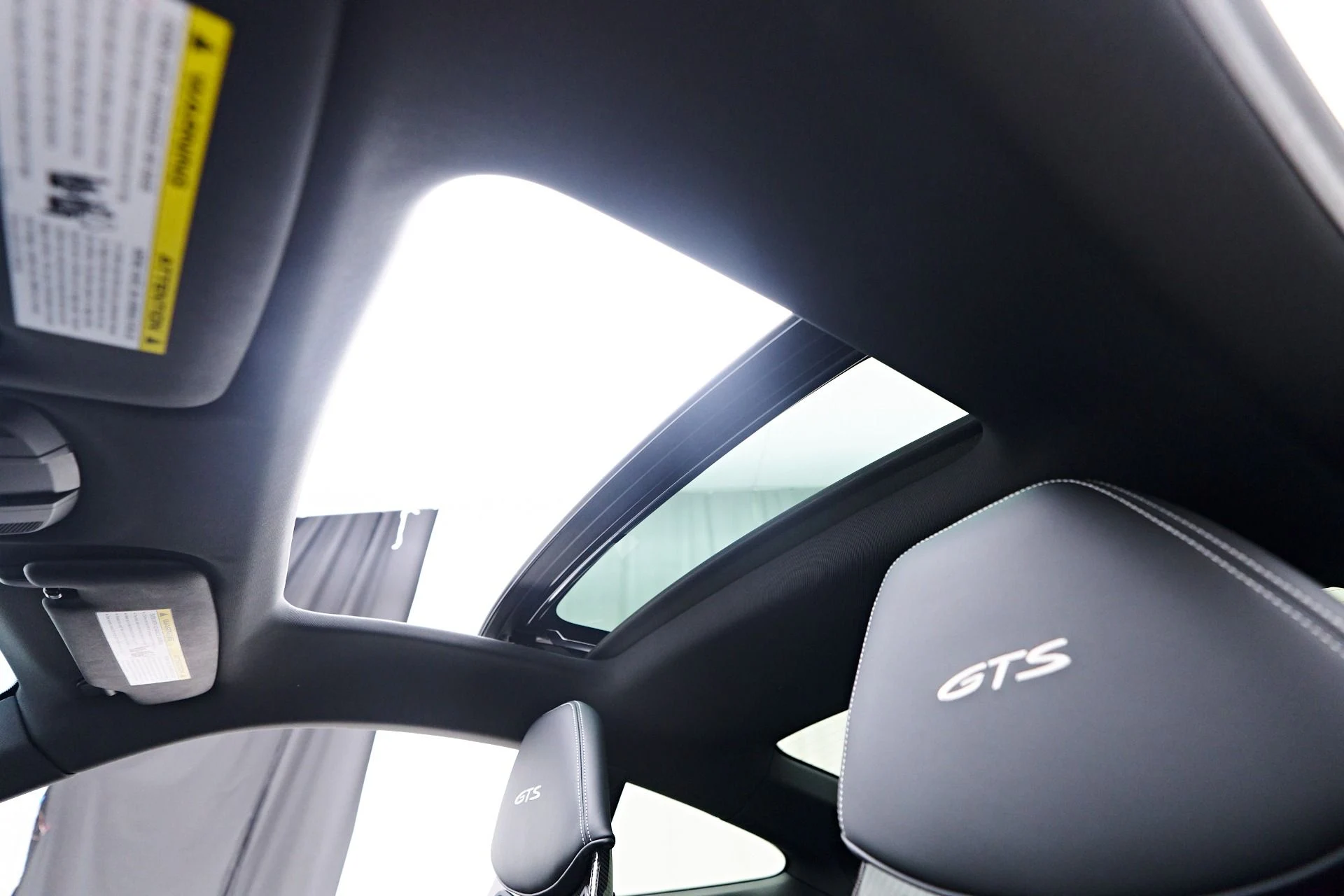 mph050_3648028909_Used_2024_Porsche_911_Carrera_4_GTS_1753409003_4bee21b64d