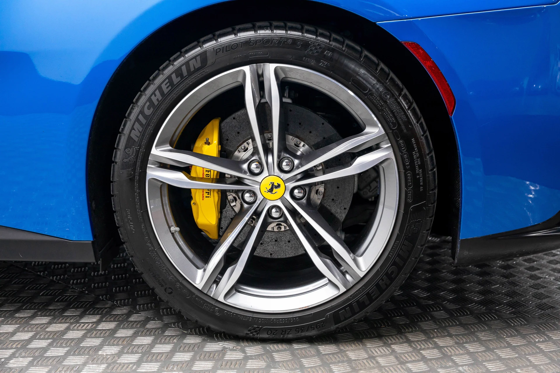 mph050_3653707949_48a07c01ce5f491782249d43e49cdd2b_3a9dc33f4a