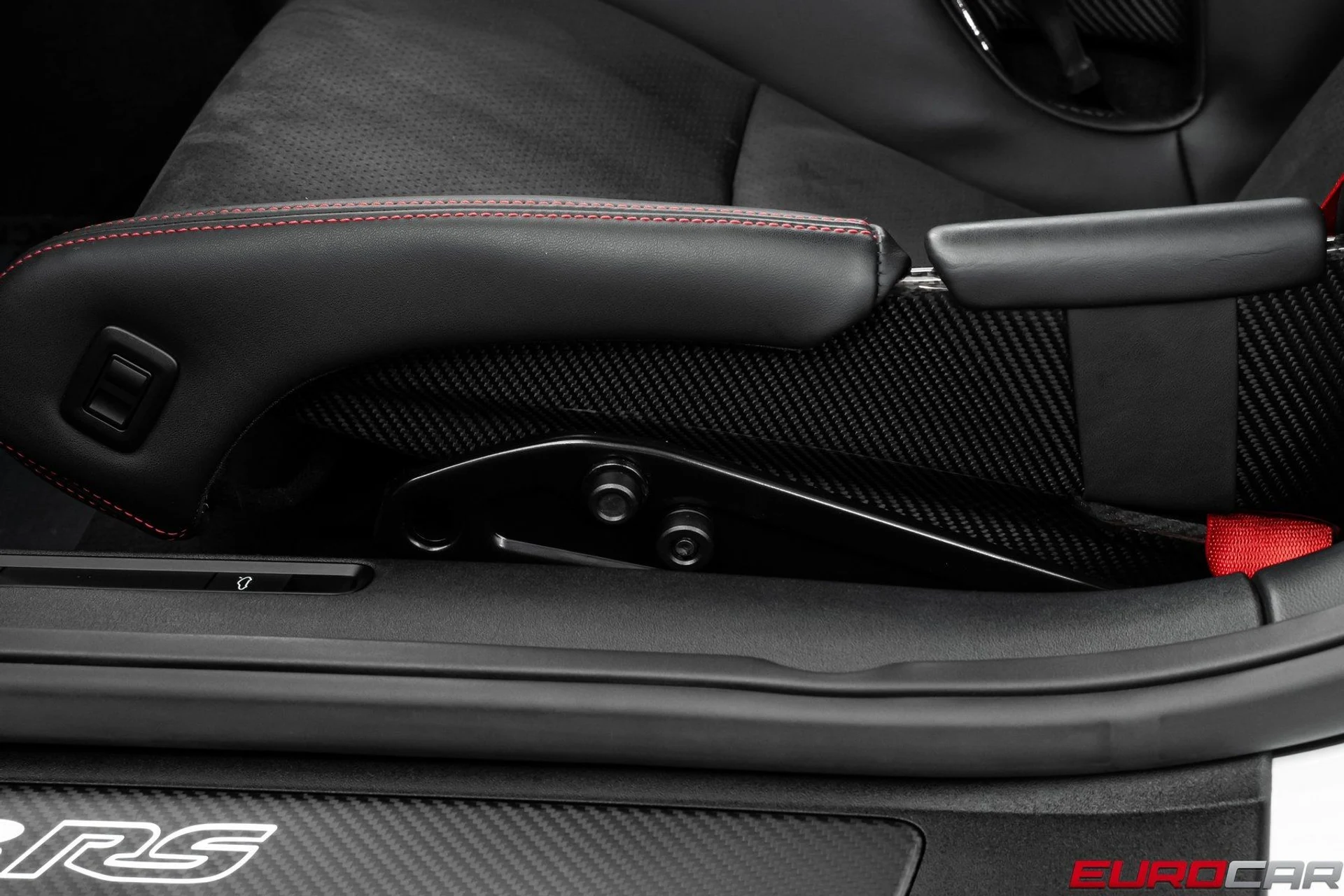 mph050_365951539_image_51_f15cbf4701