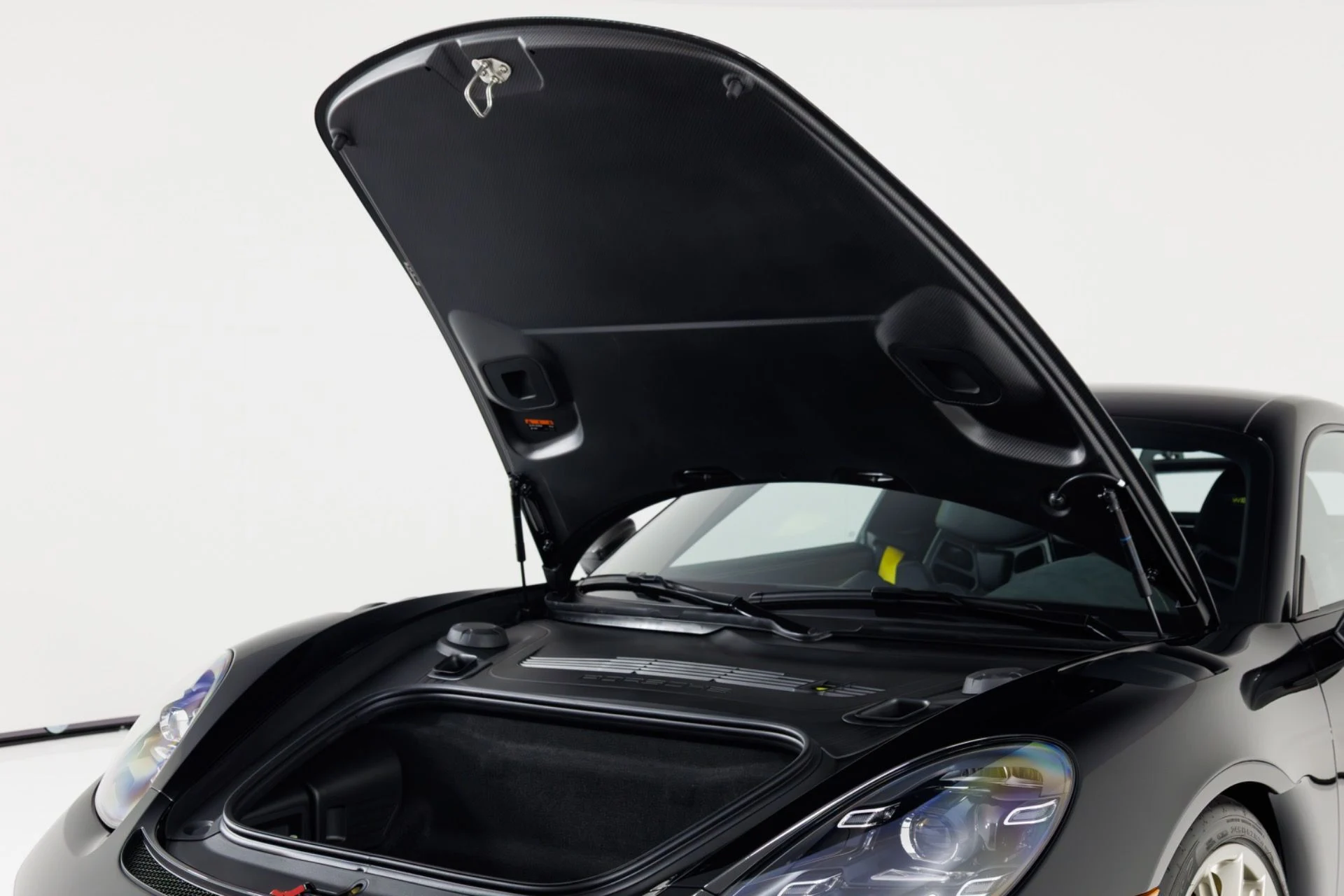 mph050_3666514651_Used_2025_Porsche_718_Cayman_GT_4_RS_1774365228_e93abc9d3e