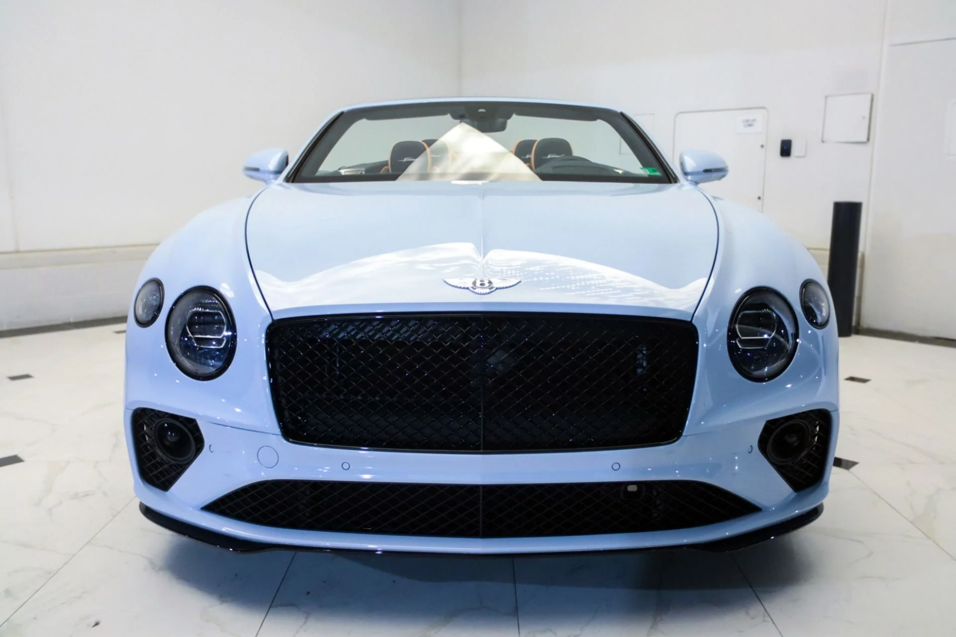 mph050_3699283530_Used_2024_Bentley_Continental_GTC_Speed_1744370139_cfa039e16e