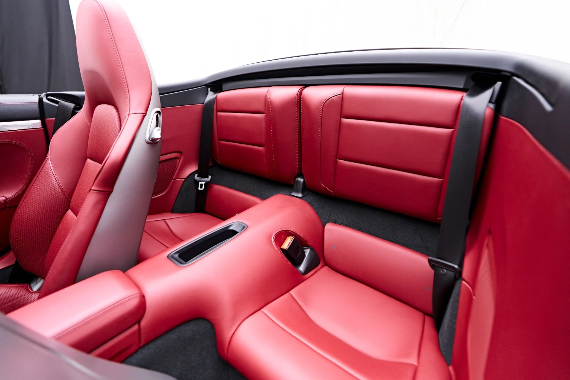 mph050_3707408798_Used_2019_Porsche_911_Turbo_1750270685_df7d76b816