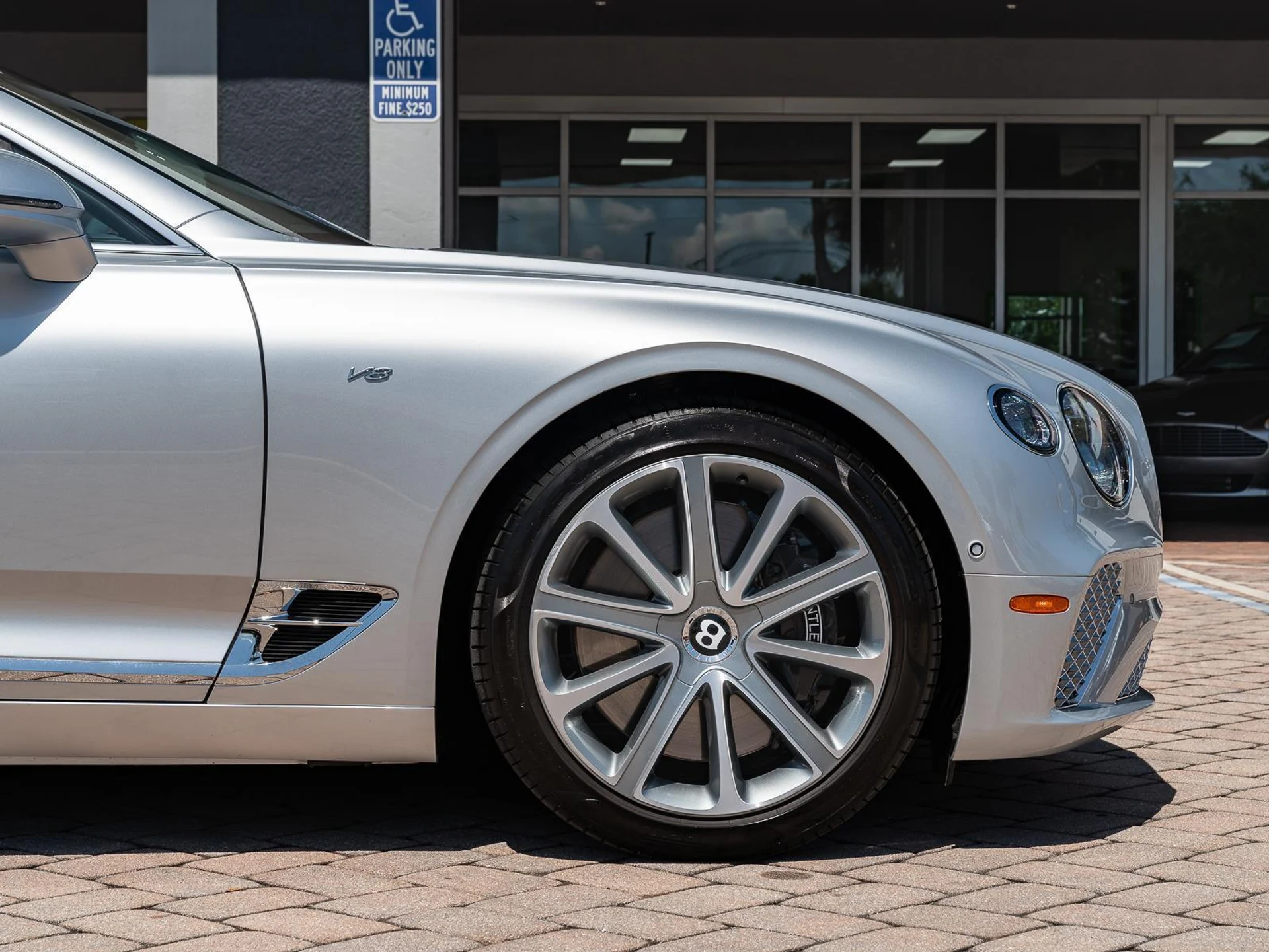 mph050_3720536842_Used_2022_Bentley_Continental_GTC_GT_V8_1777583171_46efd4222f