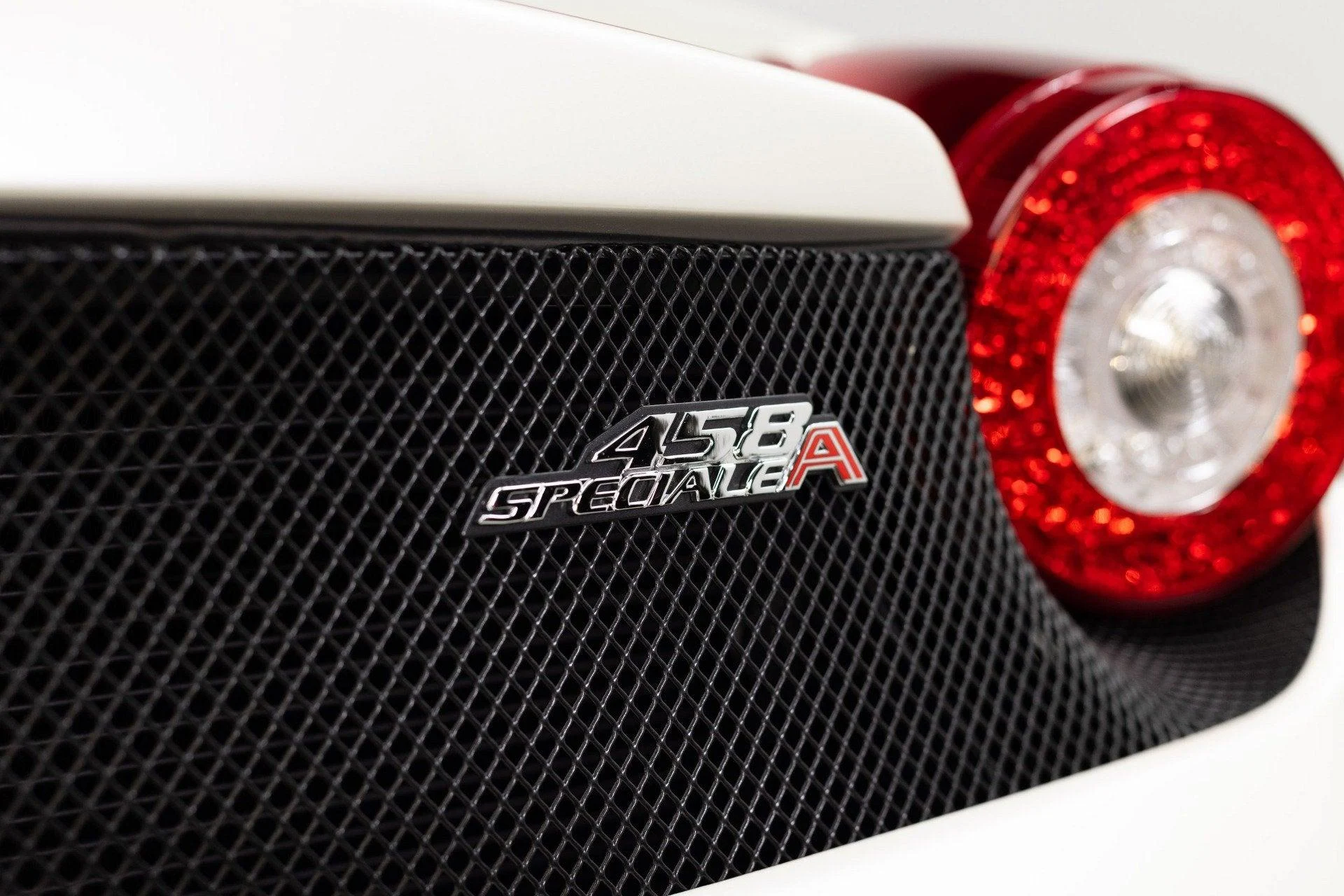 mph050_372425596_Used_2015_Ferrari_458_Speciale_A_1782465324_1e9f9aaf4a