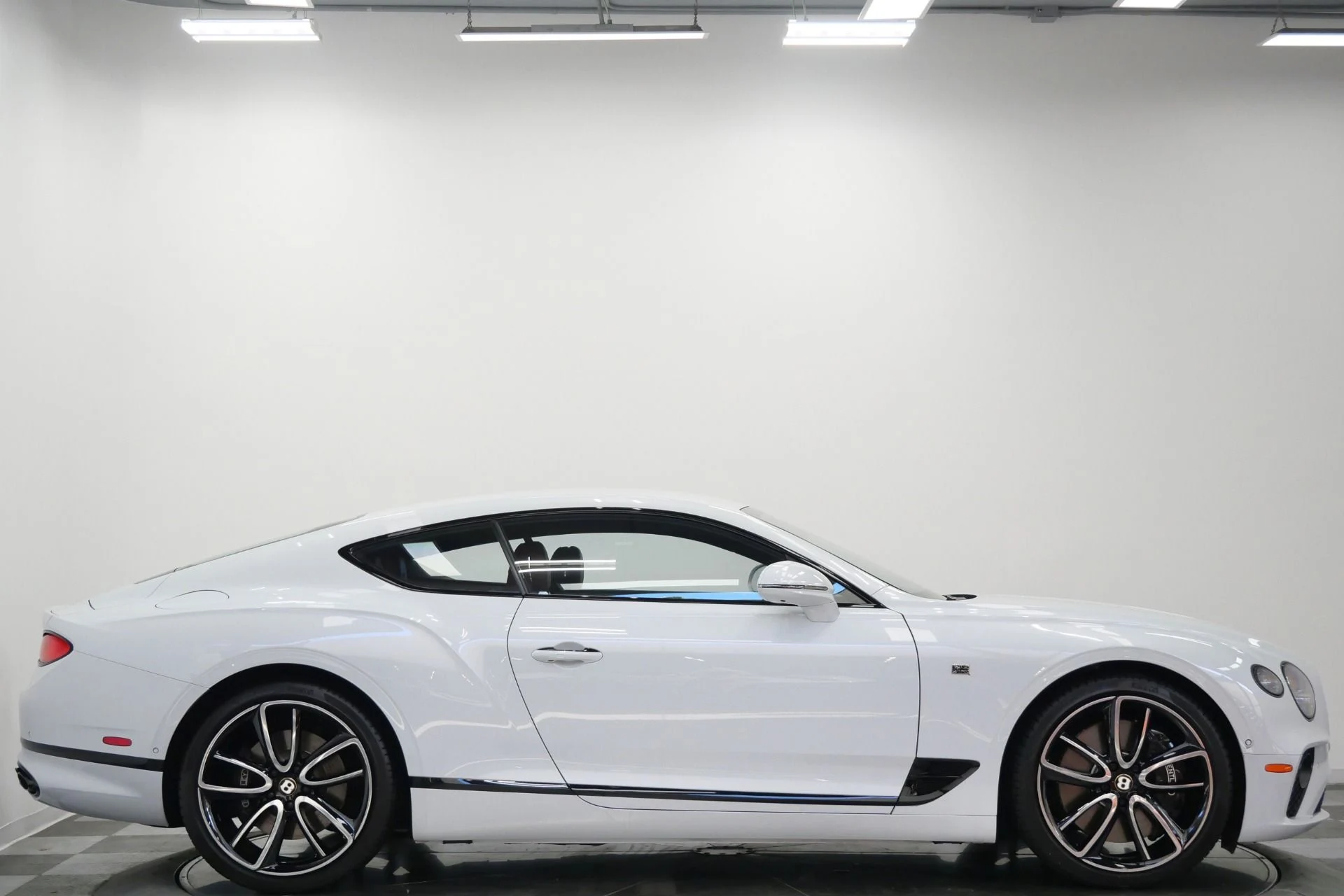 mph050_3725989341_Used_2020_Bentley_Continental_GT_V8_First_Edition_Naim_Audio_Touring_Specification_1783710441_9803c8ecf3