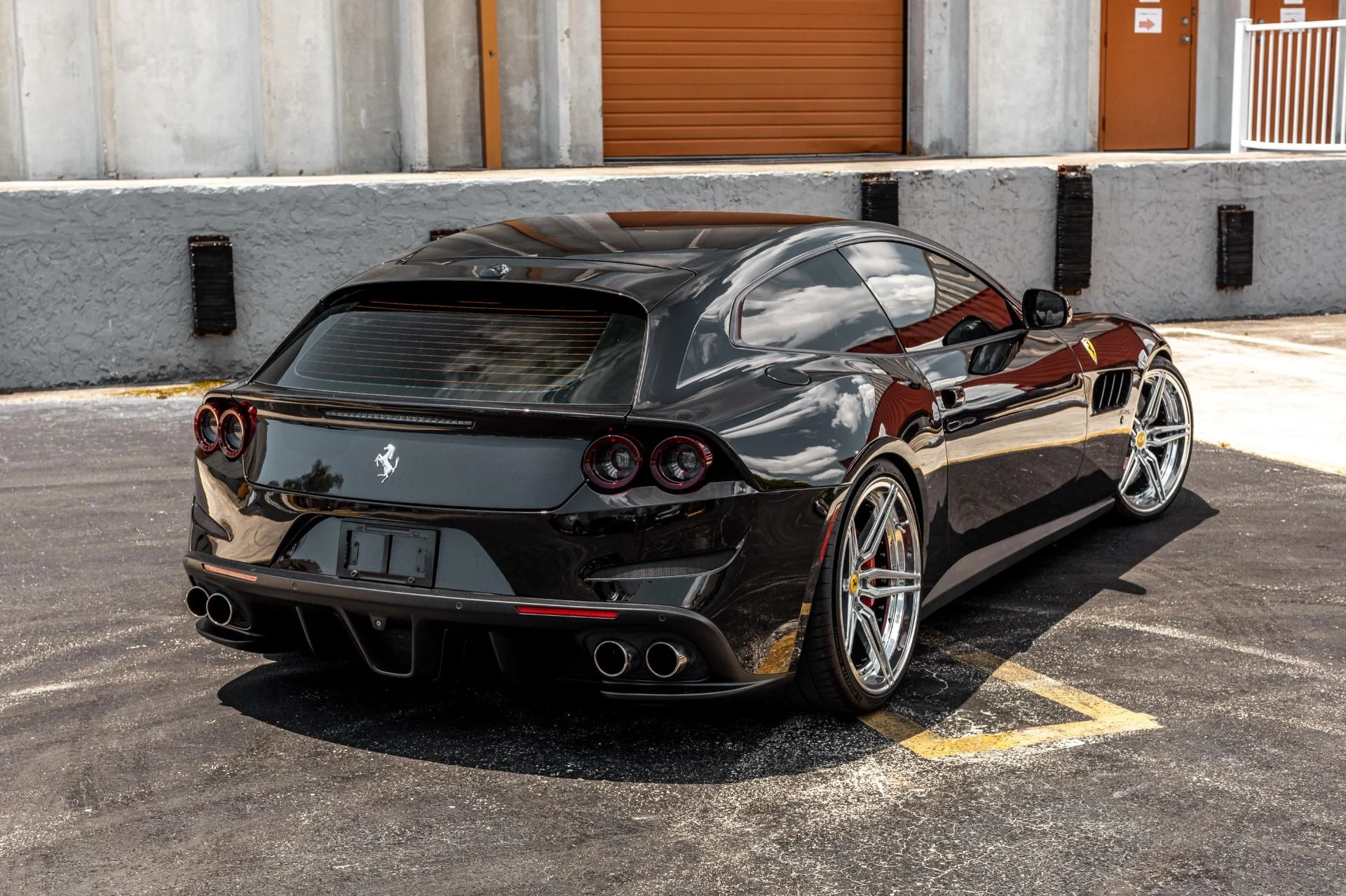mph050_3782842411_Used_2018_Ferrari_GTC_4_Lusso_T_with_Novitec_Springs_DME_Tune_Velos_Wheels_IPE_Exhaust_Passenger_Disp_1654867168_c776d3b62f