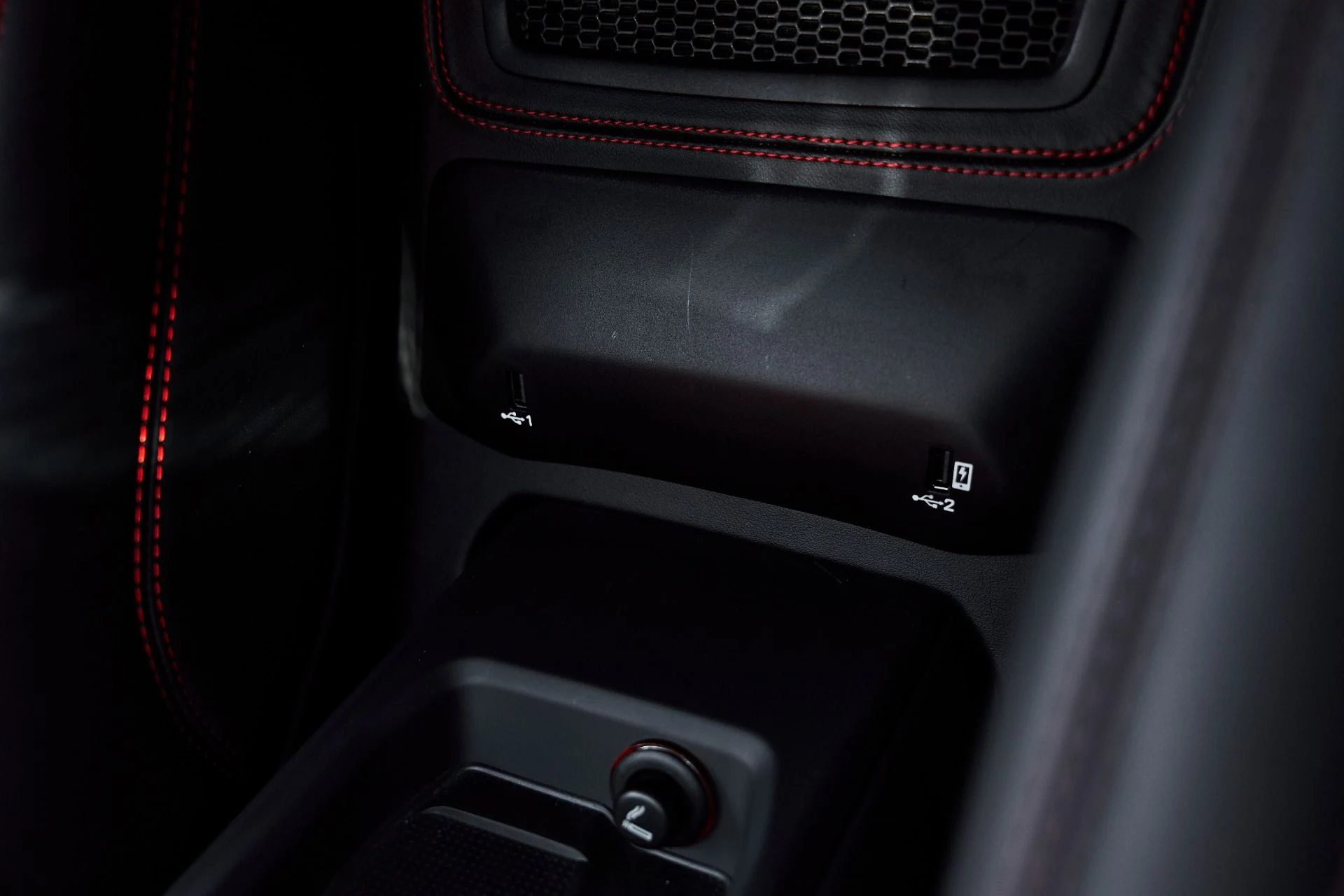 mph050_3801254323_Used_2024_Lamborghini_Huracan_EVO_Base_1778372686_3d1722ccea
