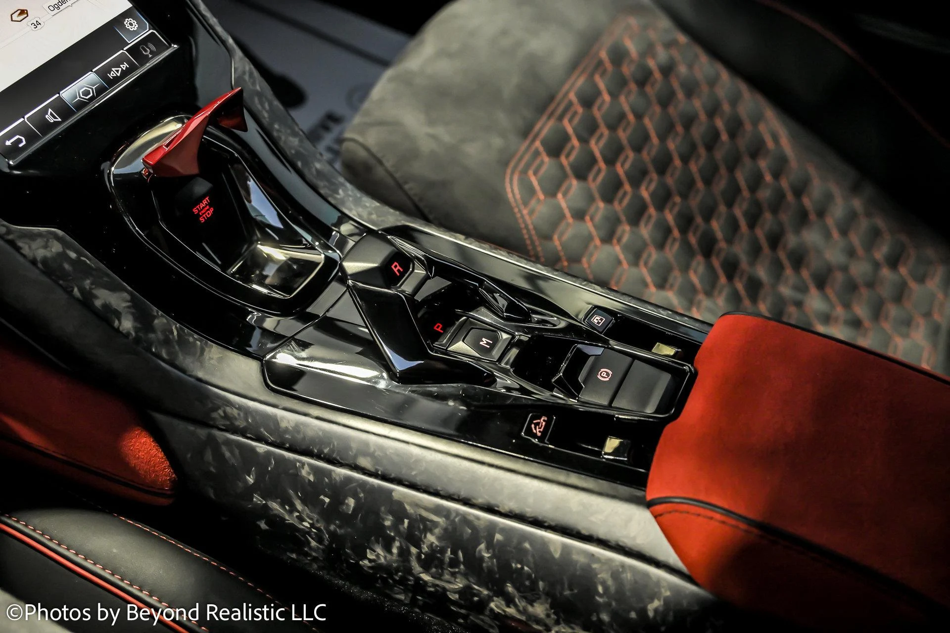 mph050_3810938818_Used_2020_Lamborghini_Huracan_EVO_Spyder_1758788136_b8477b8ba3