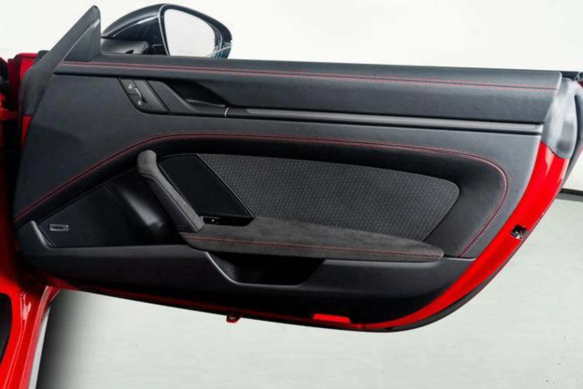 mph050_3839420617_s40gvw57_O_Zj_Nb_Sr_S_Tb_Paix_B_Xqto_968526f6e0