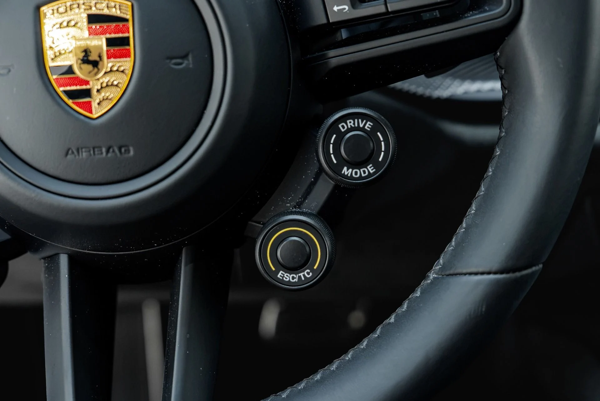 mph050_3888055989_Used_2025_Porsche_911_GT_3_RS_1788469256_3d1147c0ff