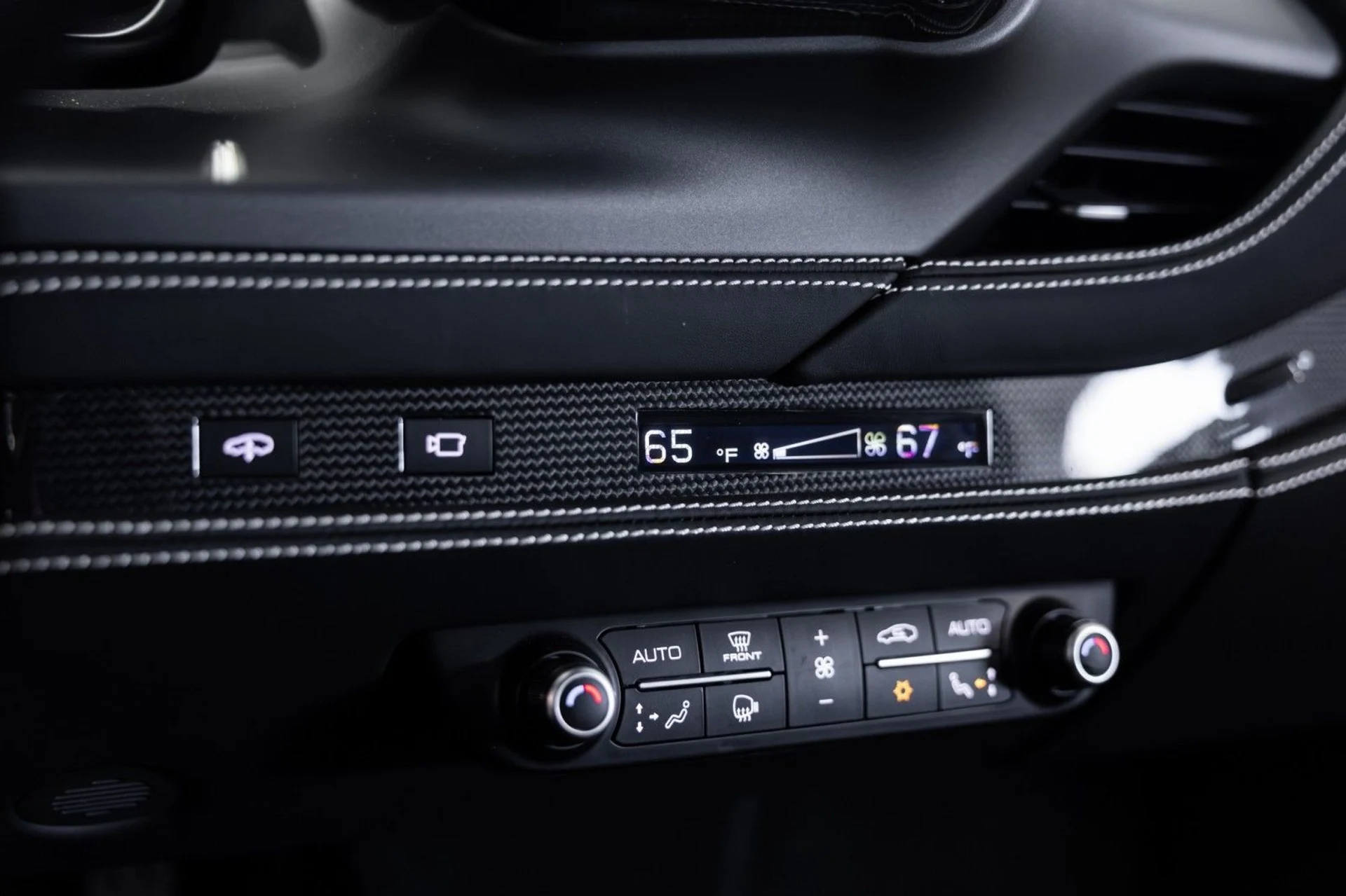 mph050_389143608_ag_5bd26cfe9d