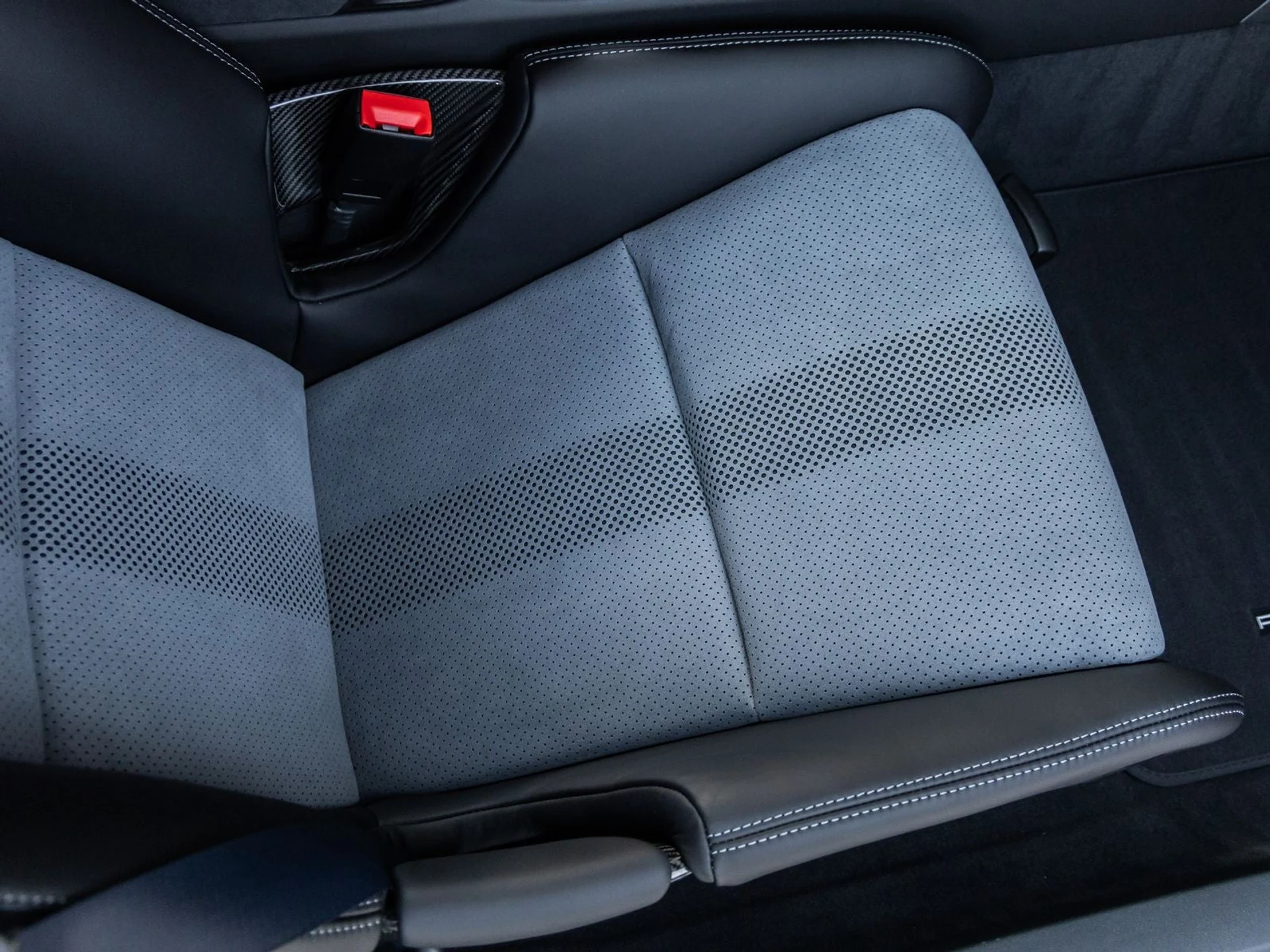 mph050_3897951801_51_21bf501a4d