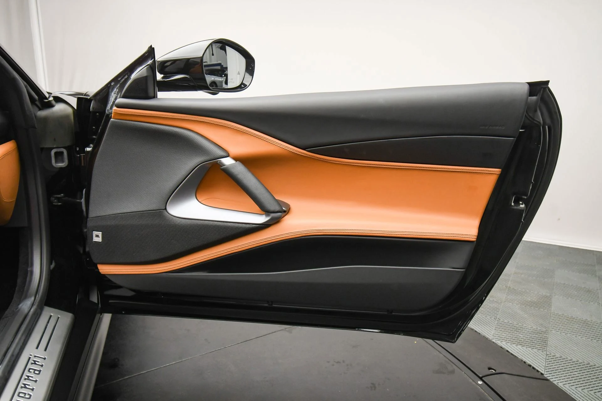 mph050_3901063121_a313accef47845b6bf7fa1b98364bdb7_b03ae08b81