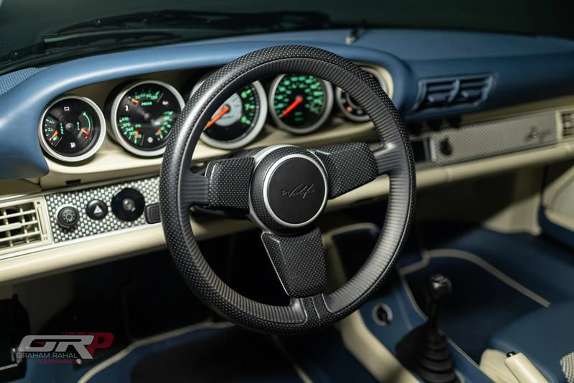 mph050_3903902573_41_DD_6114_F555_4157_B7_D8_5794473_A9_BBA_846fed8705