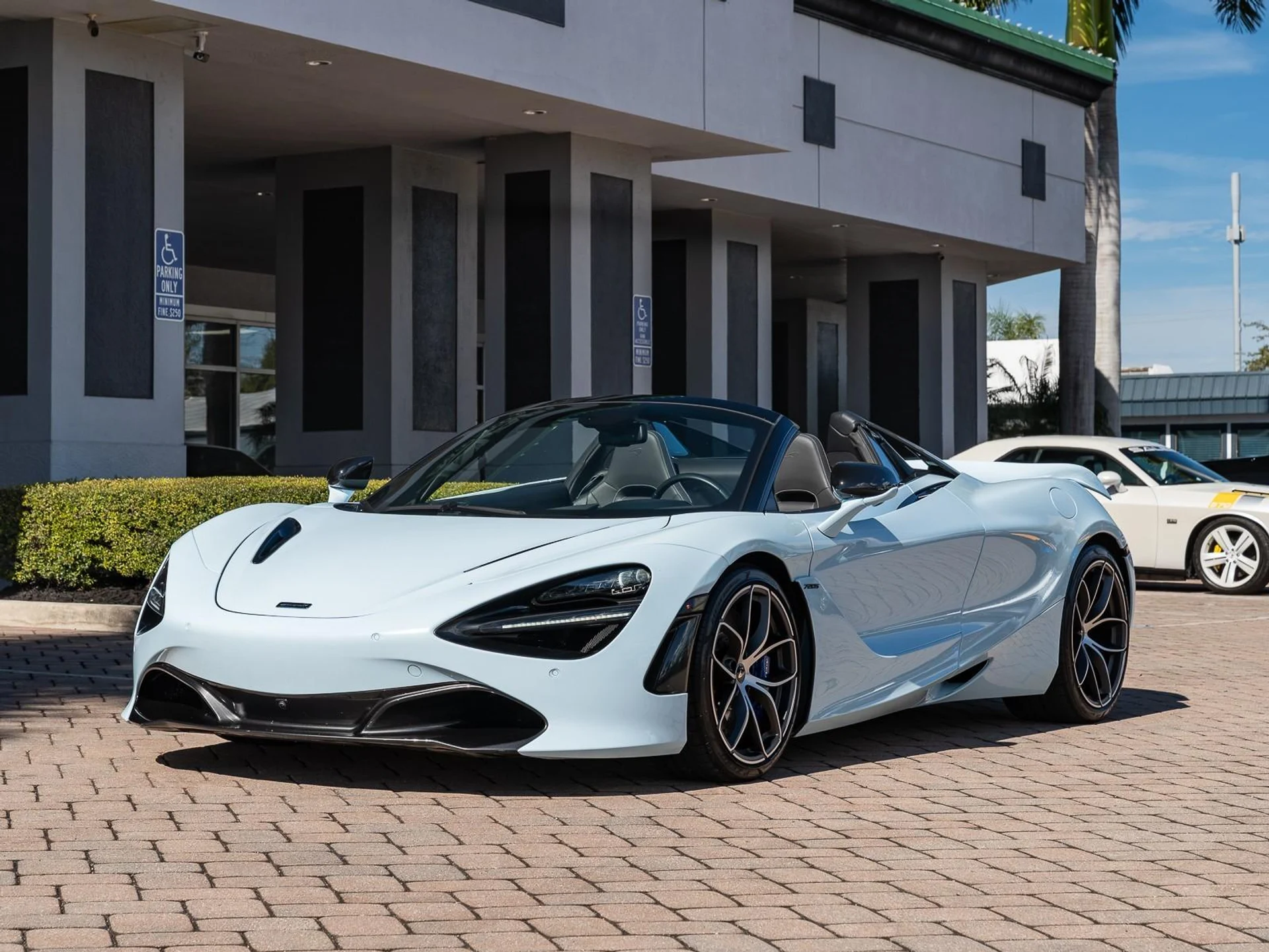 mph050_3909219083_Used_2020_Mc_Laren_720_S_1767388177_366834dd80