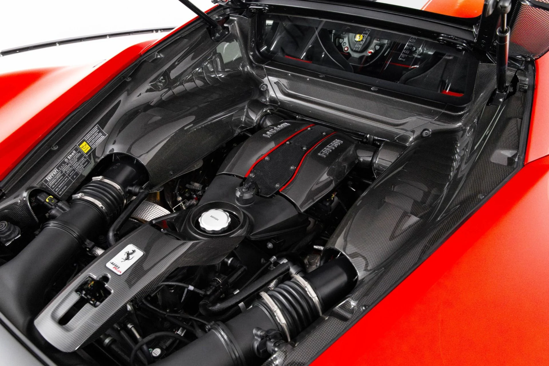 mph050_390931049_Used_2019_Ferrari_488_Pista_1761352057_75646549bf