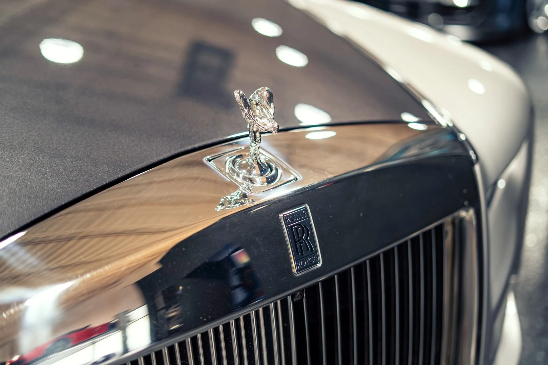 mph050_3917355618_Used_2018_Rolls_Royce_Phantom_Mansory_Edition_1780351801_716661b700