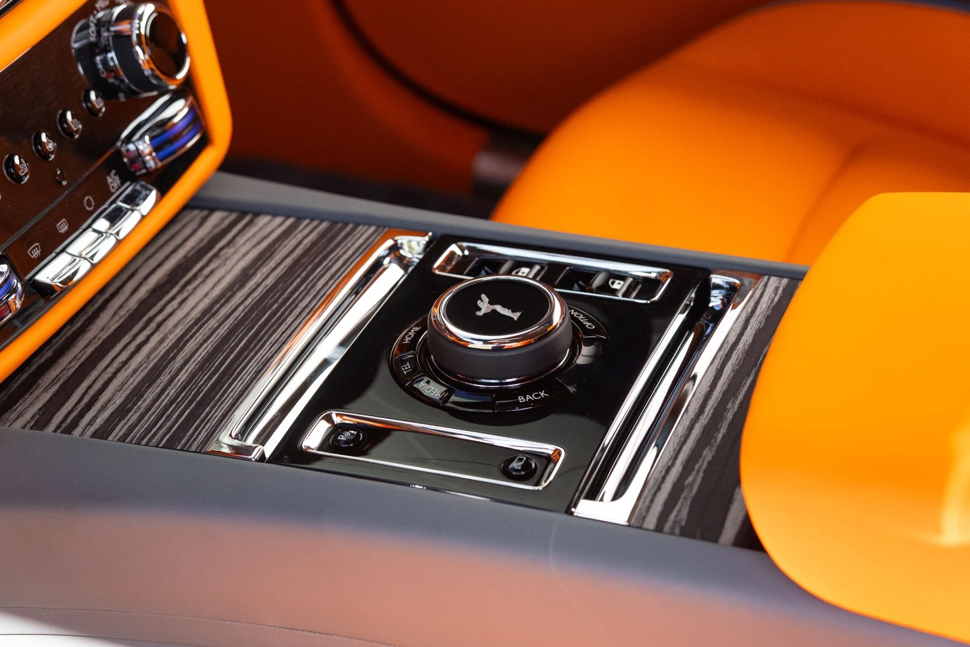 mph050_3929569018_Used_2024_Rolls_Royce_Spectre_1772250917_26c073e53f