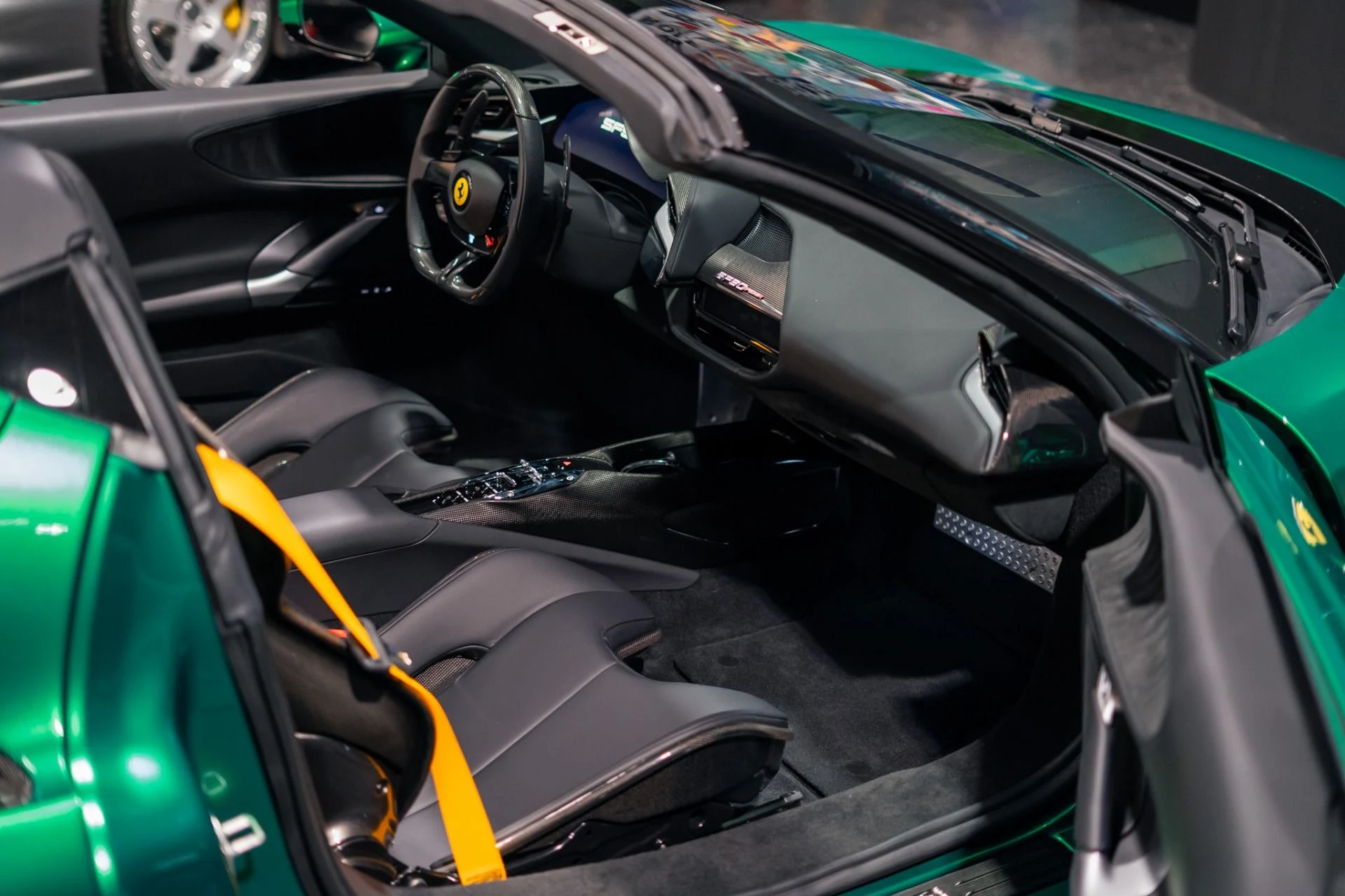 mph050_3943066613_Used_2024_Ferrari_SF_90_Spider_Extra_Campionario_Green_Jewel_711842_MSRP_1784911188_ac6b96b83d