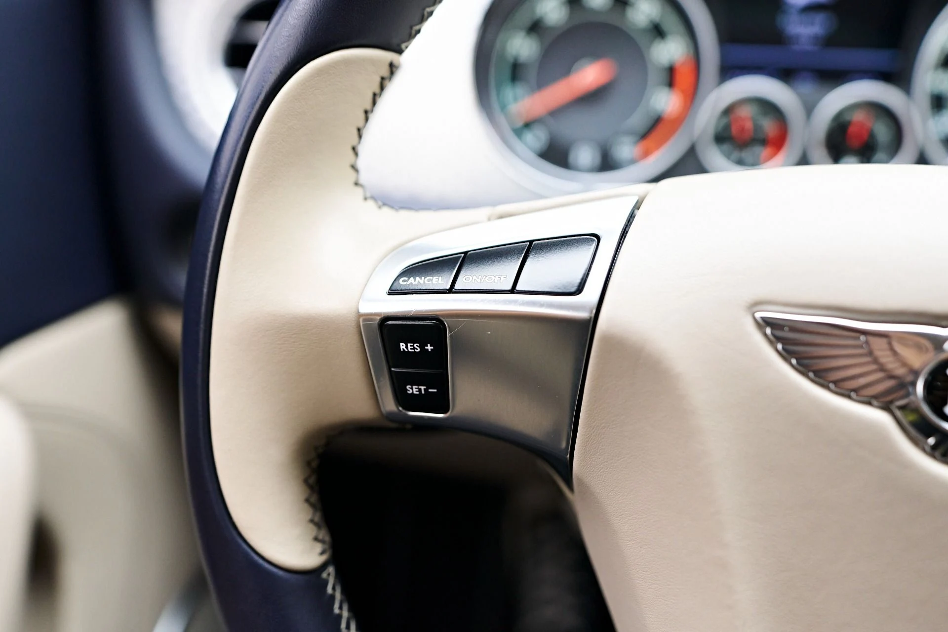 mph050_3986347926_Used_2015_Bentley_Continental_GT_V8_S_1756433039_9e56948f5a