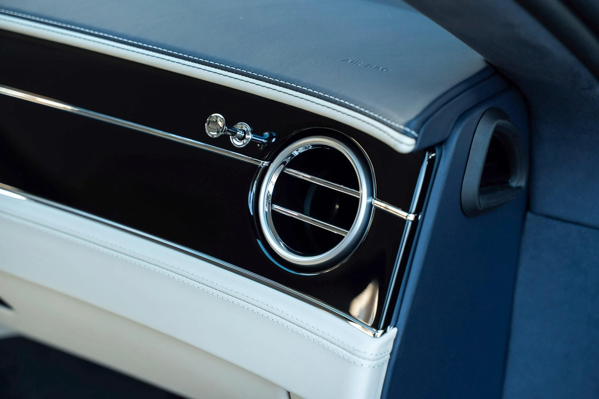 mph050_3992850741_458241675_6954bf634e73cd9f103f4e86_2a5df28c49