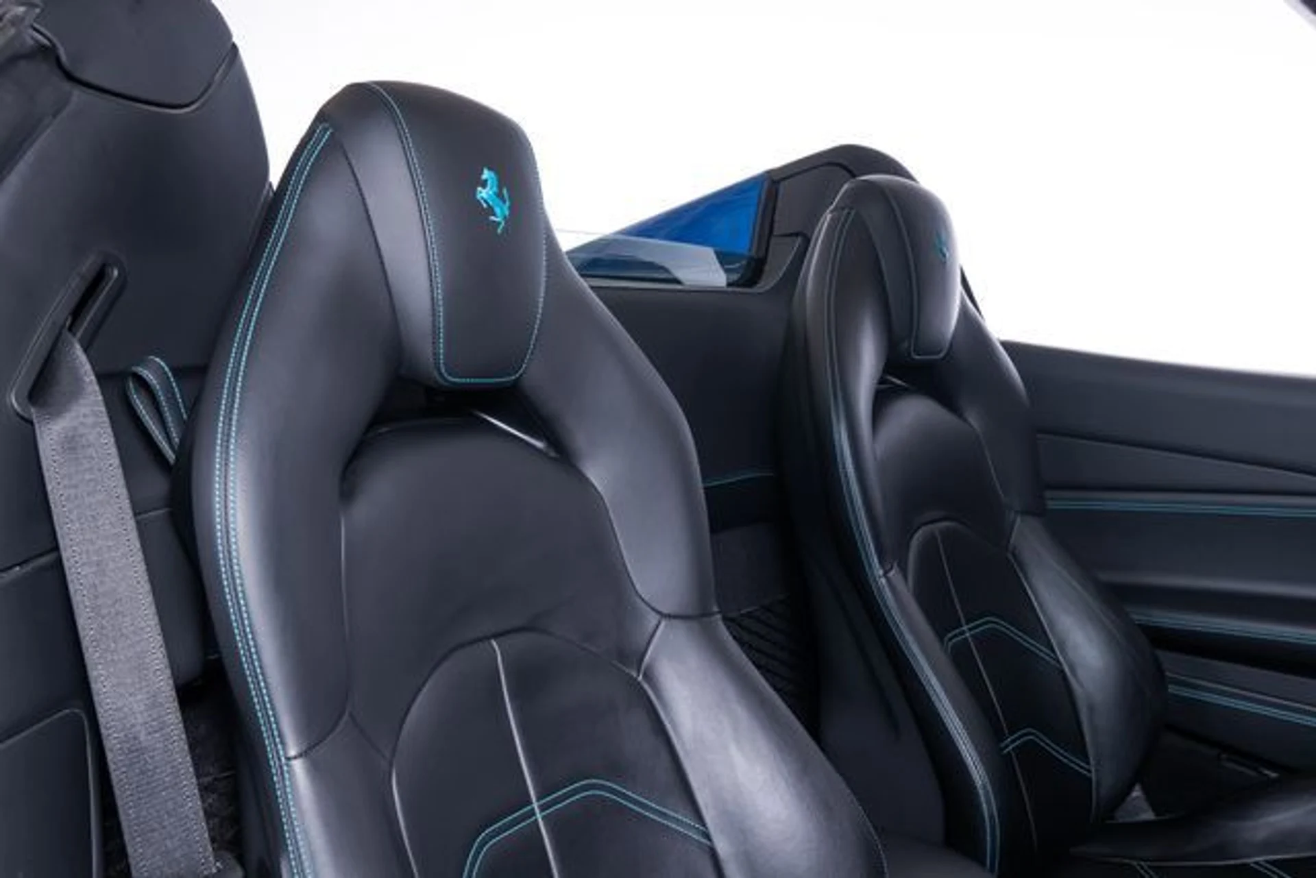 mph050_4000842998_8646f1cb7fb4e09815abdee344d02bb6x_b971a8a023