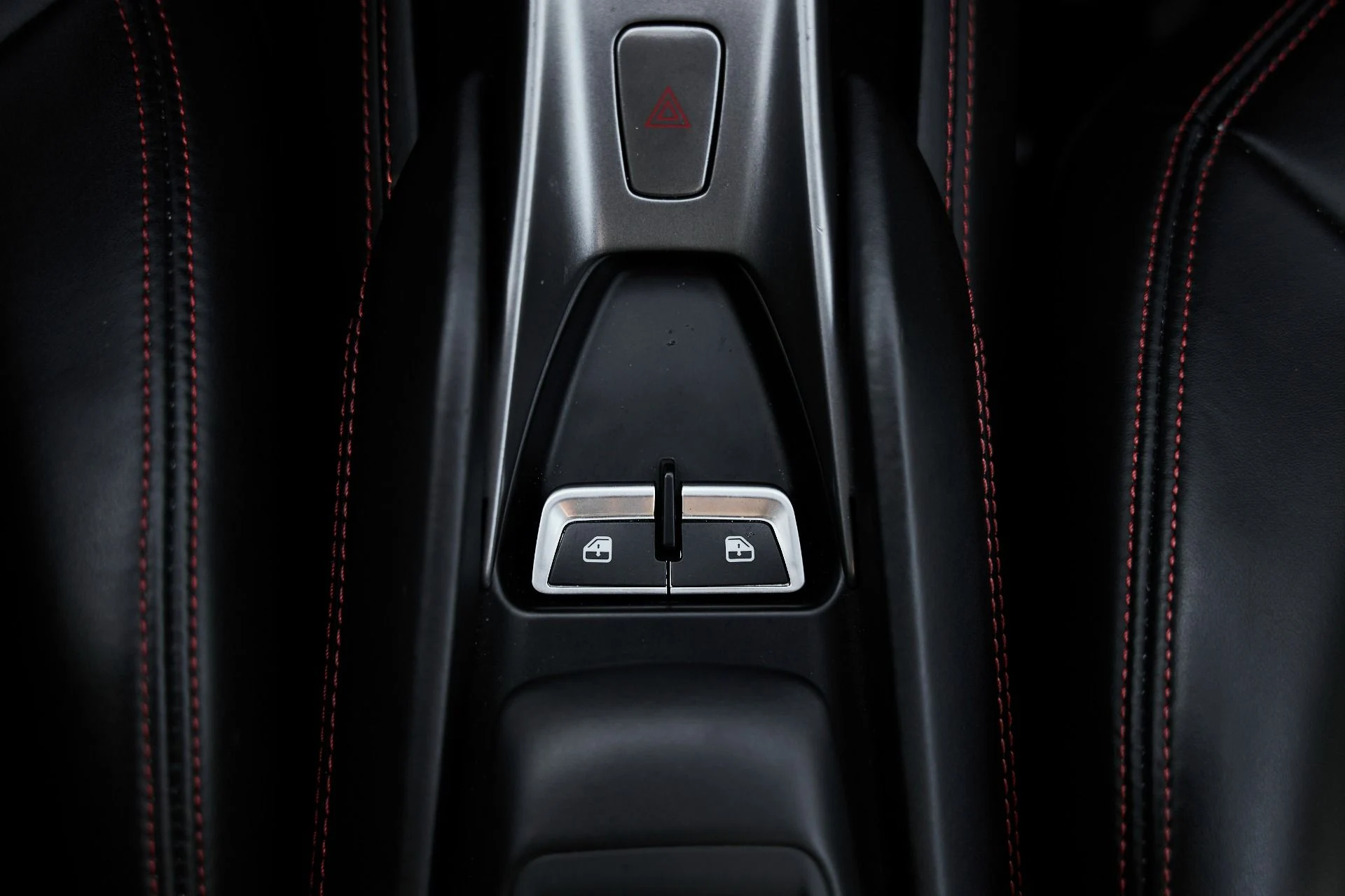 mph050_4003223869_Used_2023_Ferrari_F8_Spider_Base_1774742692_a8a6c11510