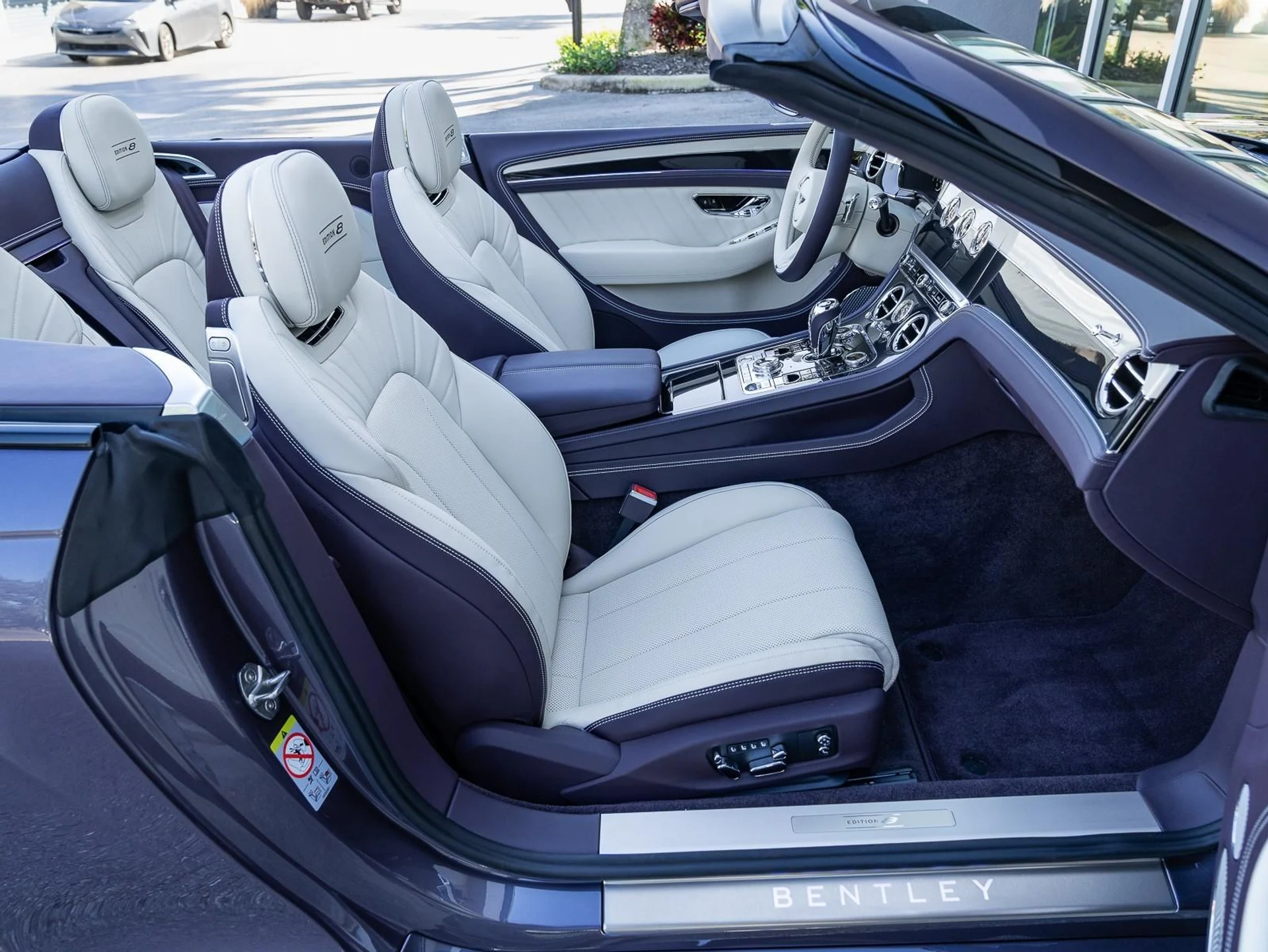 mph050_4016200676_Used_2024_Bentley_Continental_GT_V8_1763485693_82d8ac0adf