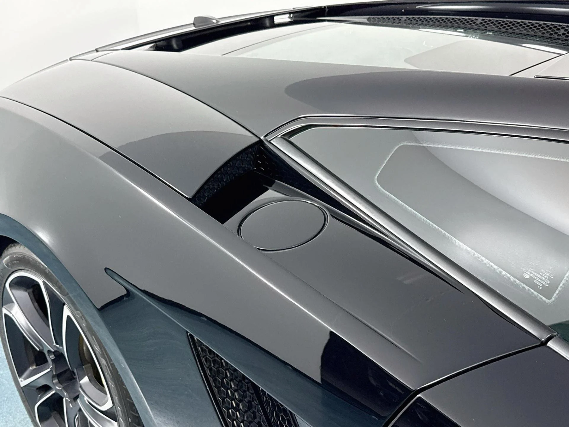 mph050_405029774_Used_2013_Lamborghini_Gallardo_LP_560_4_Coupe_1786390235_fd5771c99b