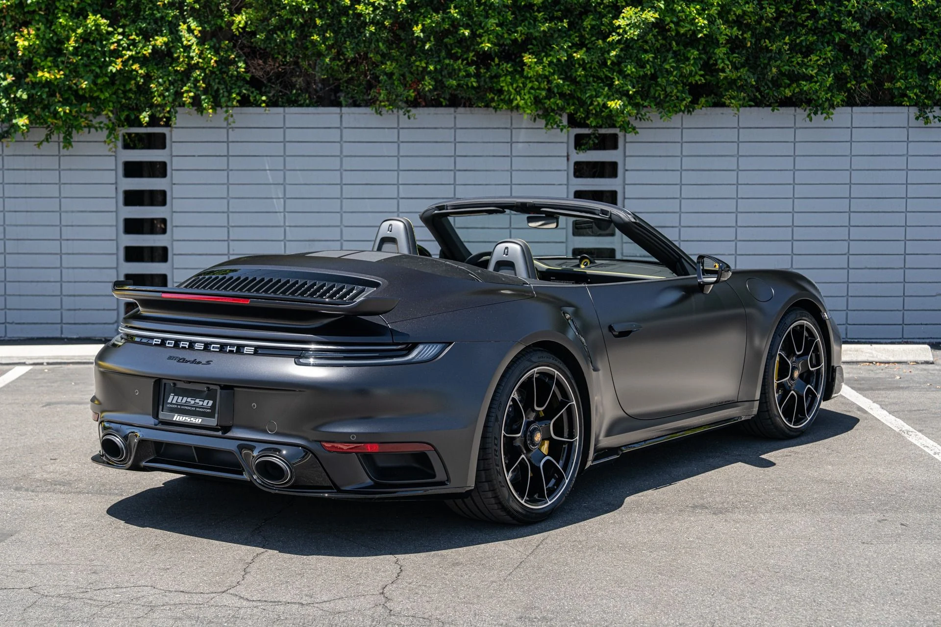 mph050_4051859248_Used_2025_Porsche_911_Turbo_S_1753733838_a767eb7626