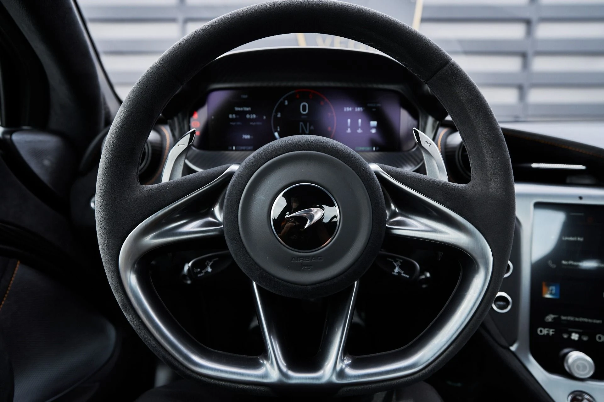 mph050_4058868943_Used_2024_Mc_Laren_750_S_1762992878_2d62034d4c